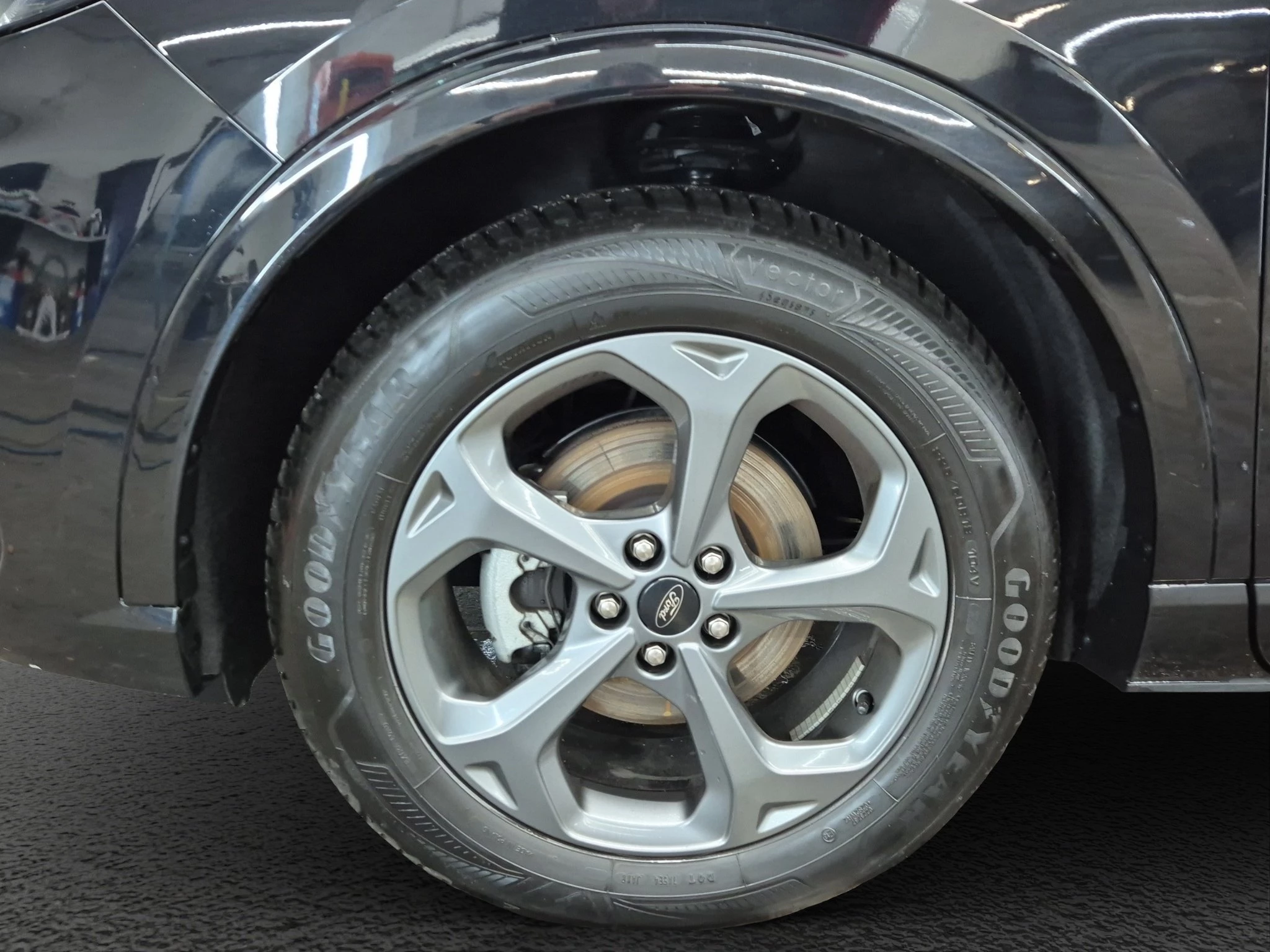 Ford Kuga ST-Line Aut.*KAM*LED-MATRIX*NAVI*GRA*WINTER-PKT.