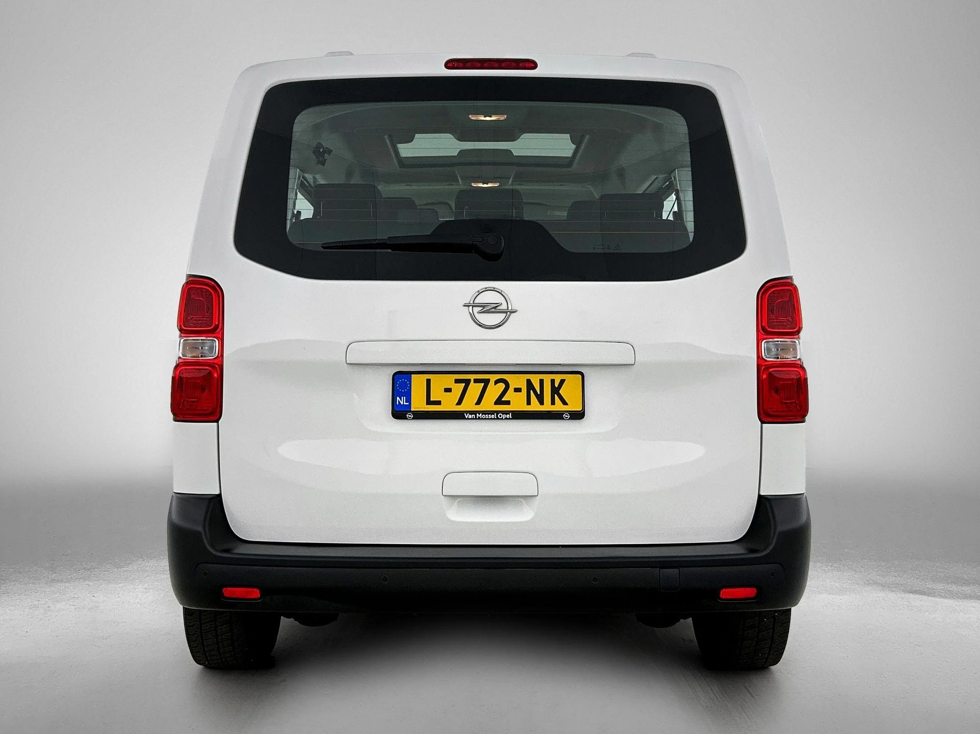 Opel-Vivaro-e-image-2