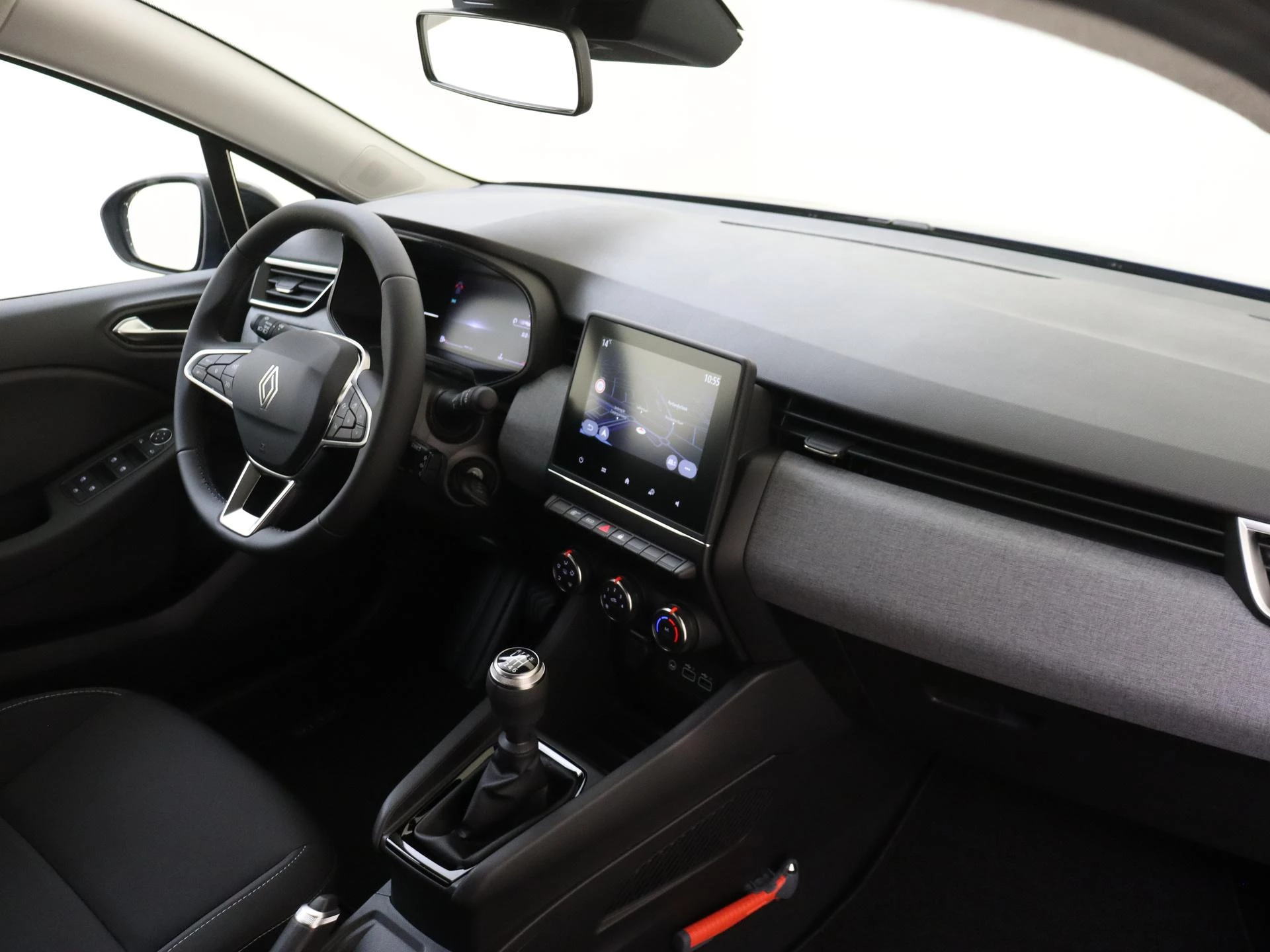 Renault-Clio-image-11