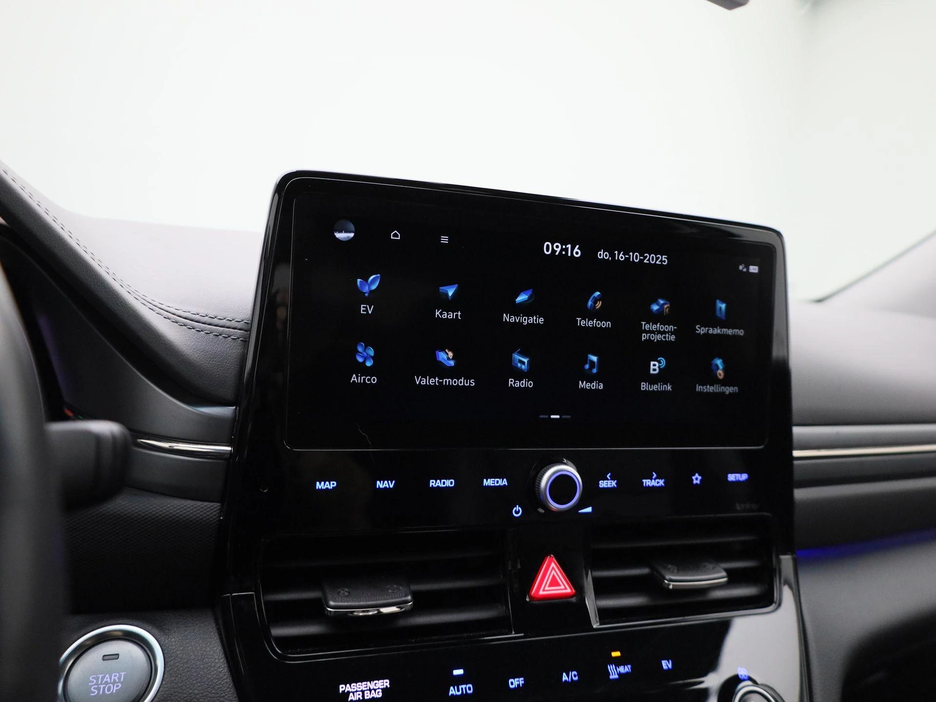 Hyundai-IONIQ-image-28