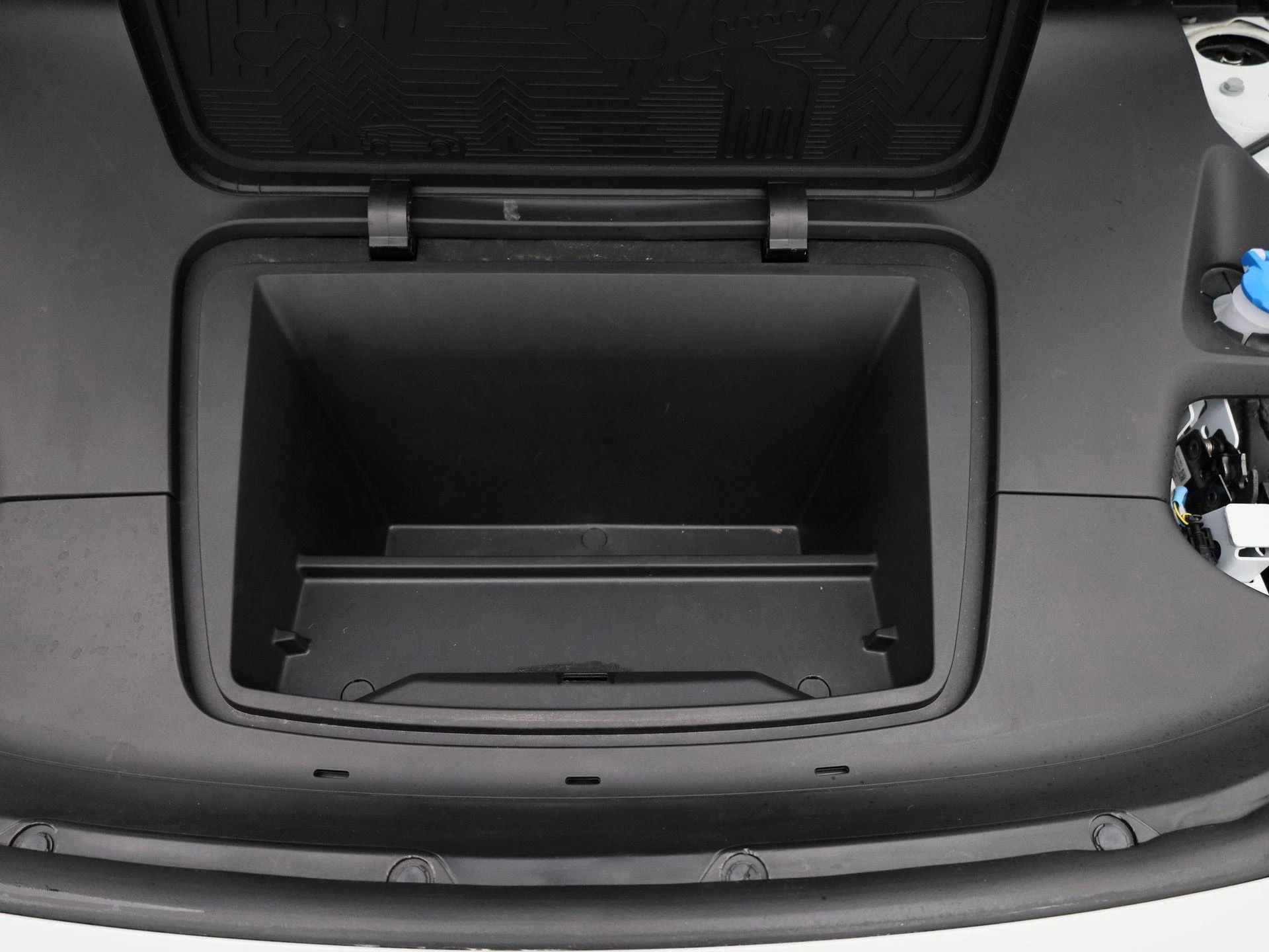Volvo-EX30-image-33