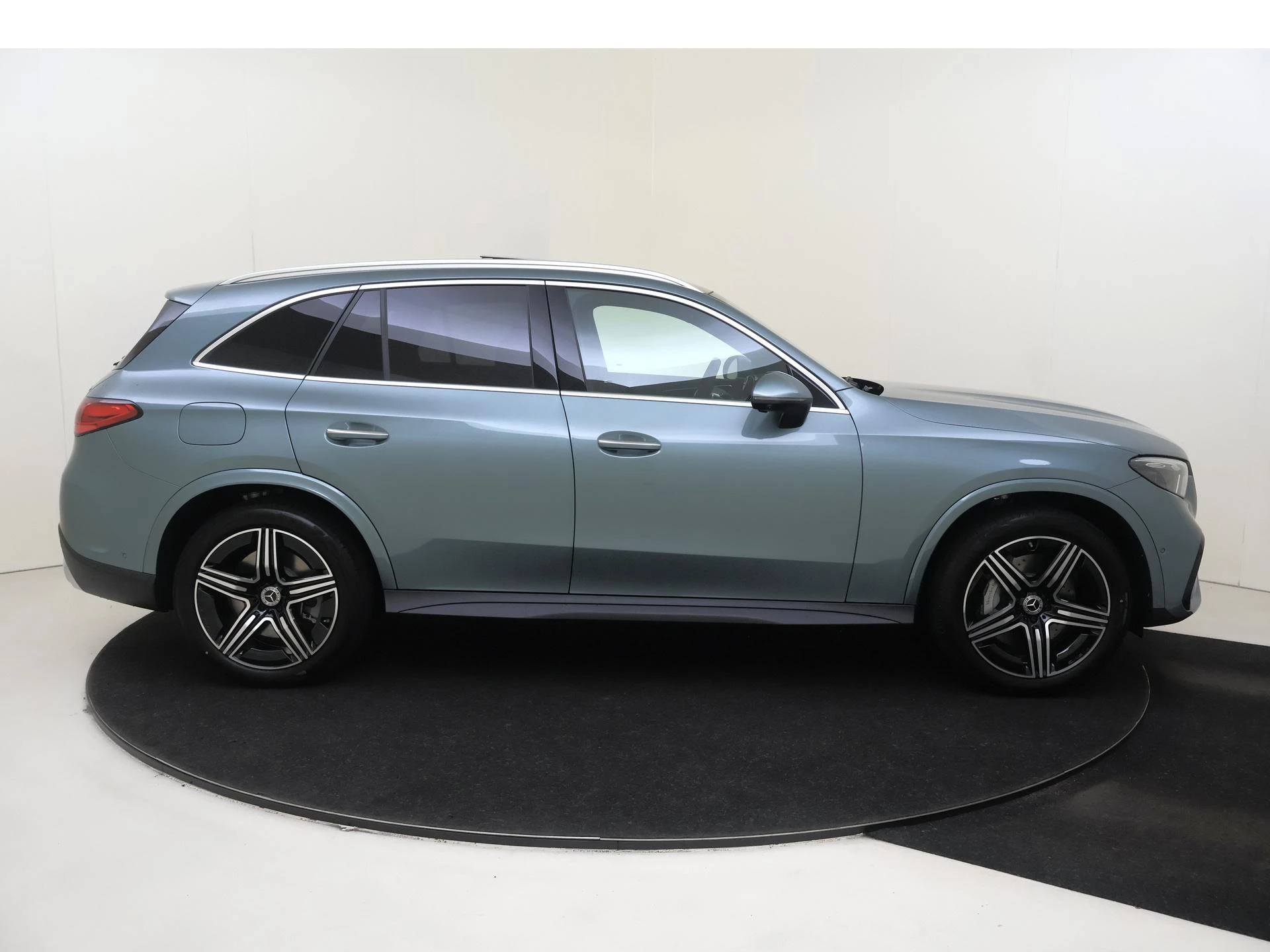 Mercedes-Benz GLC 400e 4MATIC AMG Line