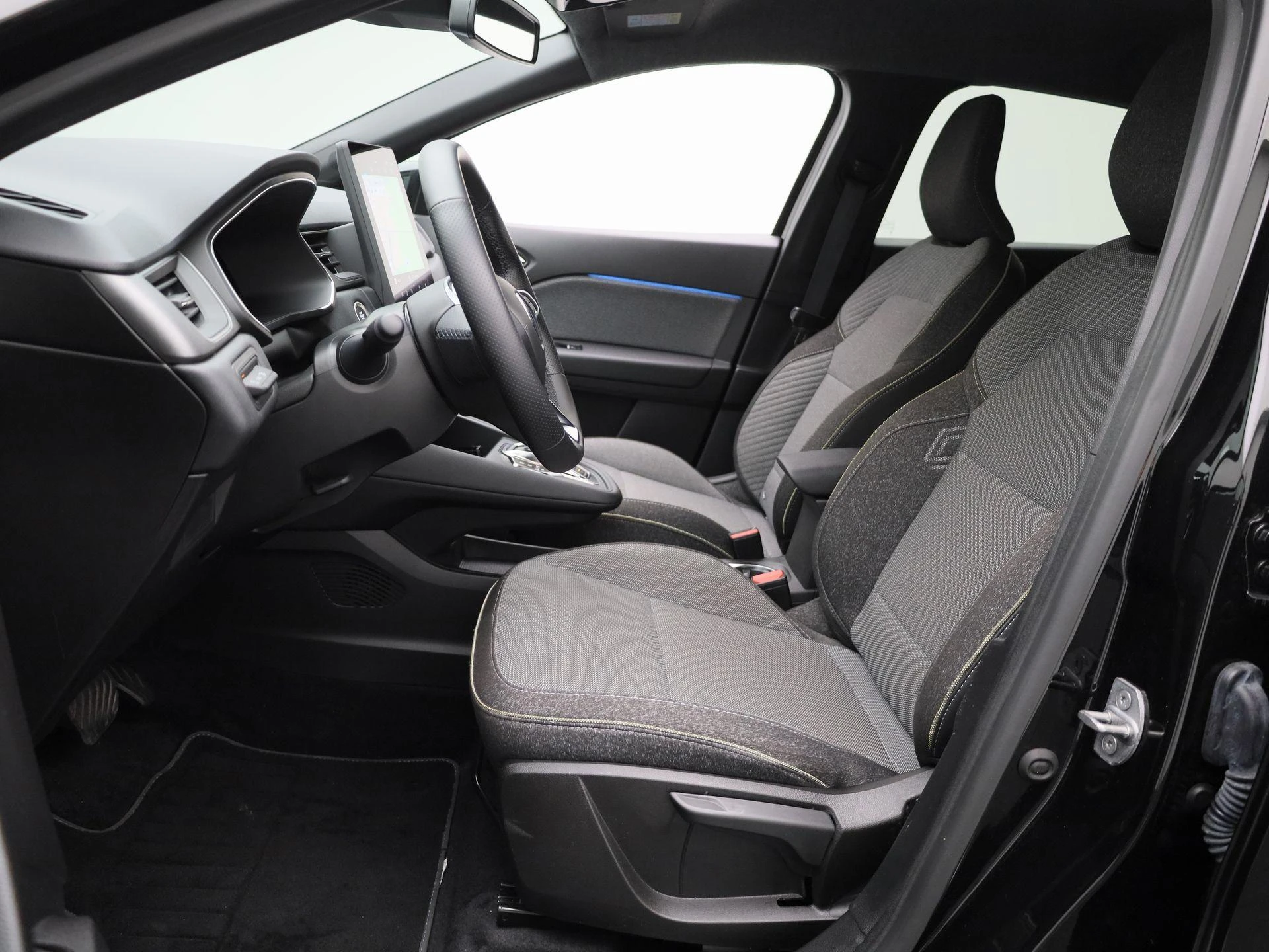 Renault-Captur-image-9