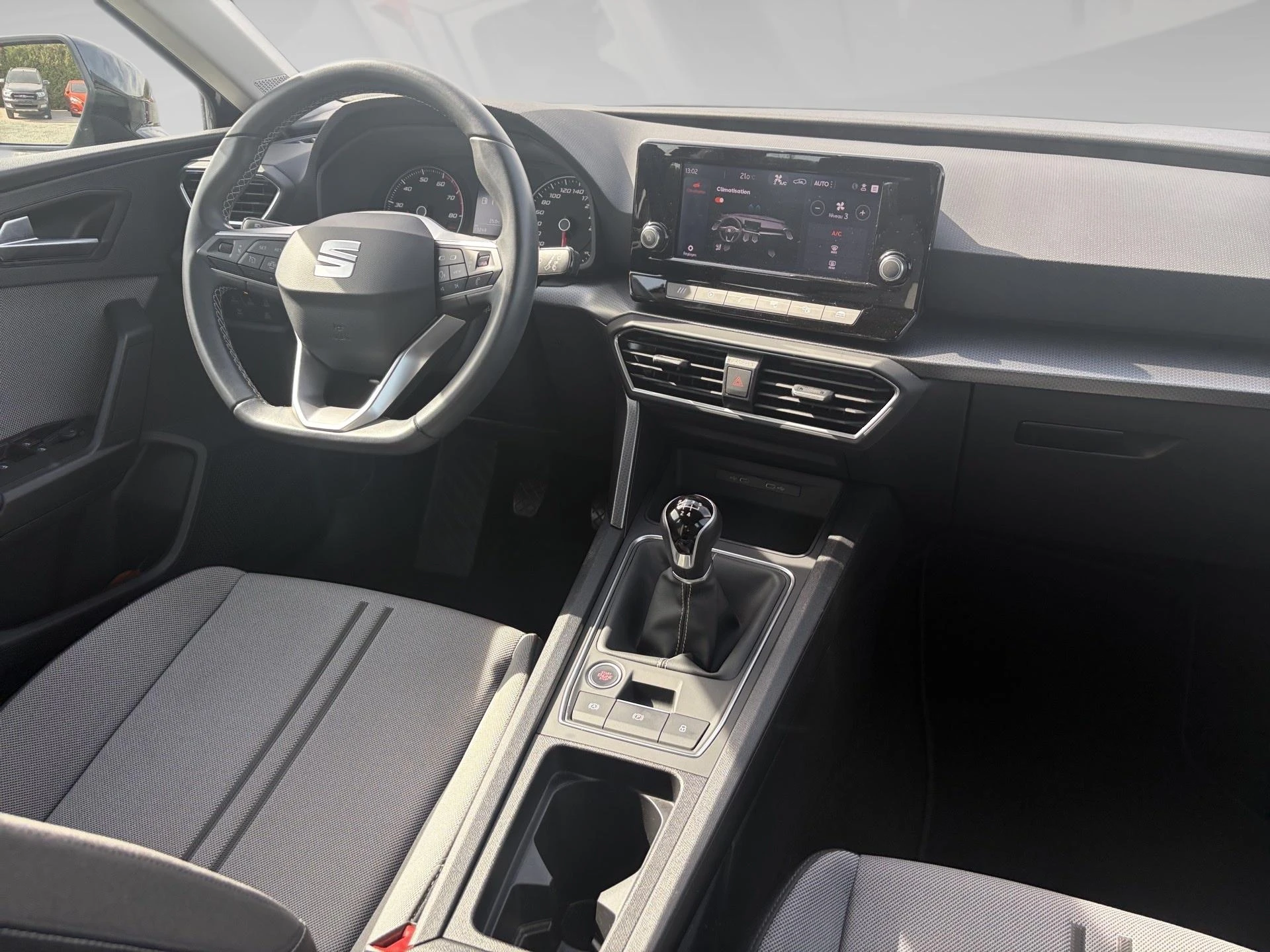 SEAT-Leon-image-5