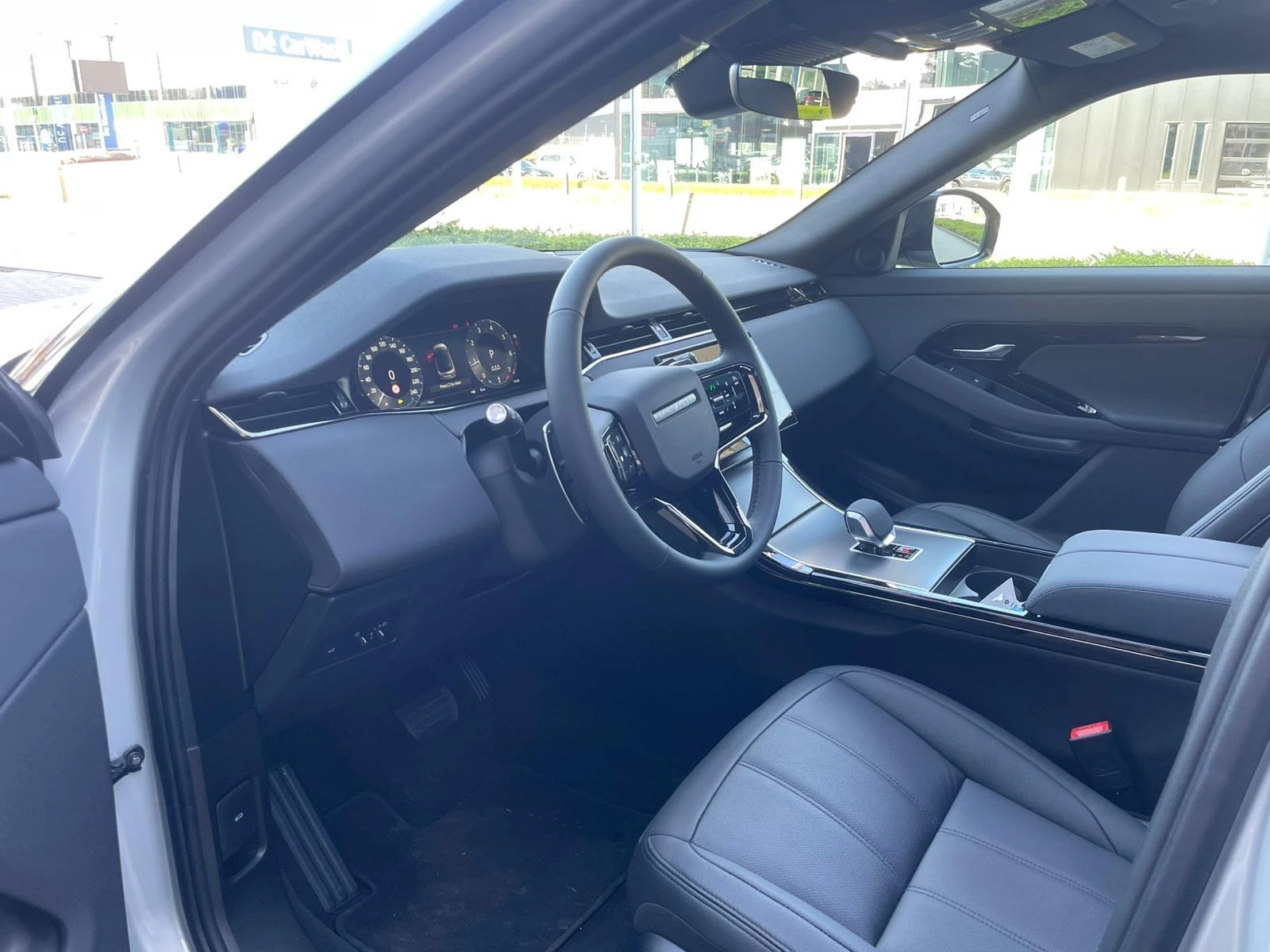 Land Rover Range Rover Evoque P160 S FWD Auto. 26.5MY