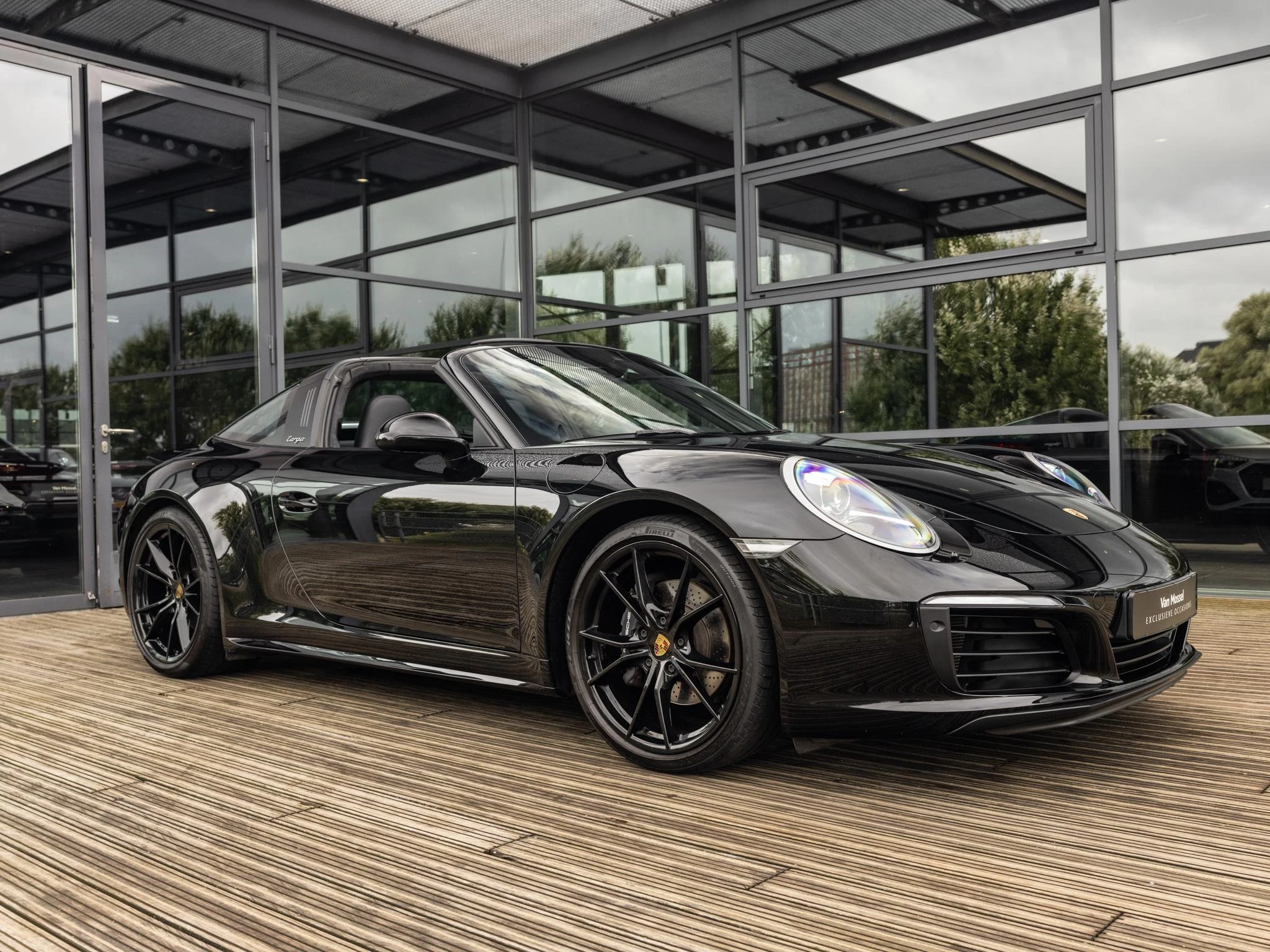 Porsche-911-image-2