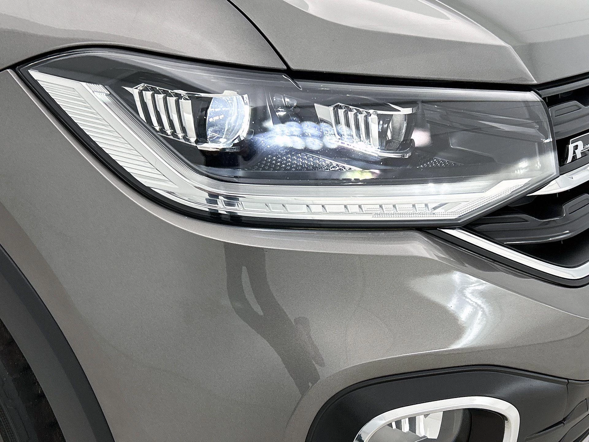 Volkswagen-T-Cross-image-28