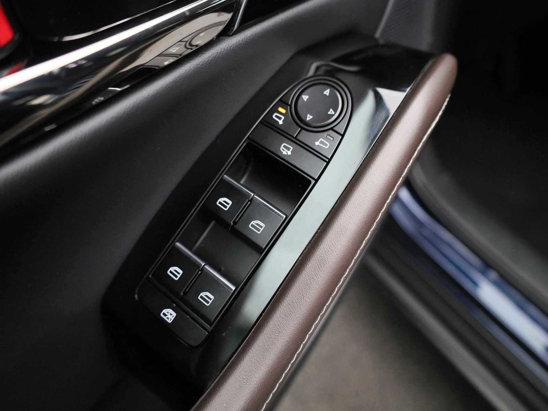 Mazda-CX-30-image-24