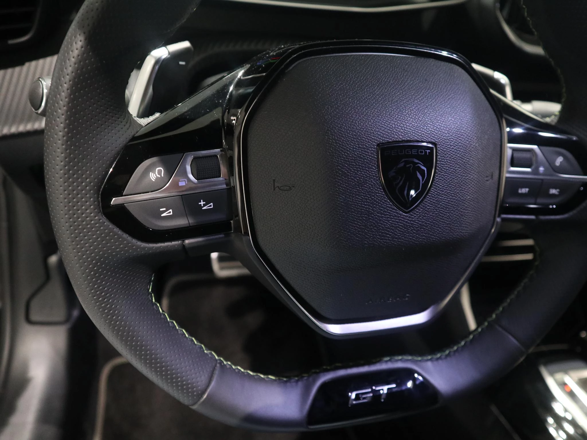 Peugeot-208-image-14