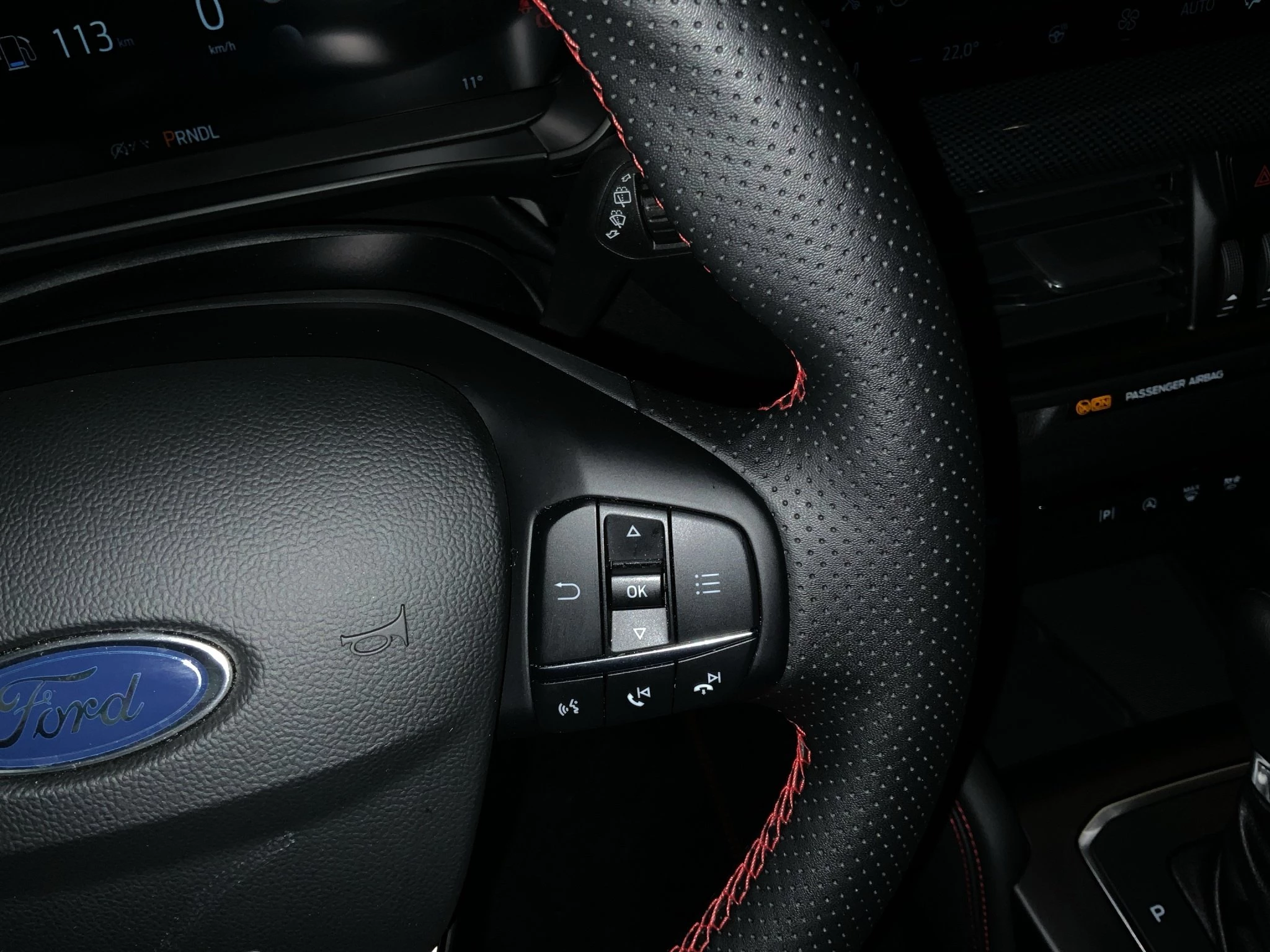 Ford Focus ST-Line X Turnier Aut.*AHK*ACC*HUD*KAM*NAVI*WINTER-PKT.
