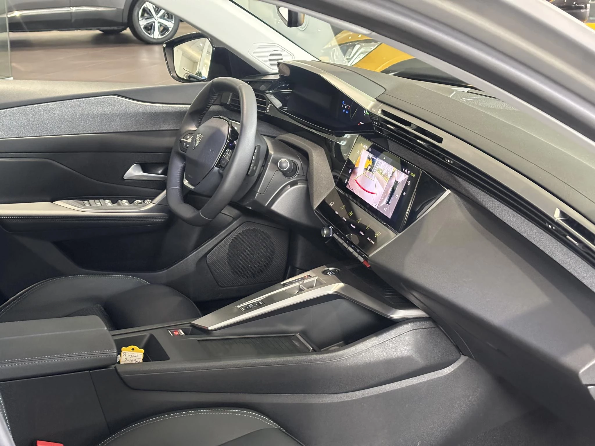 Peugeot-308-image-13