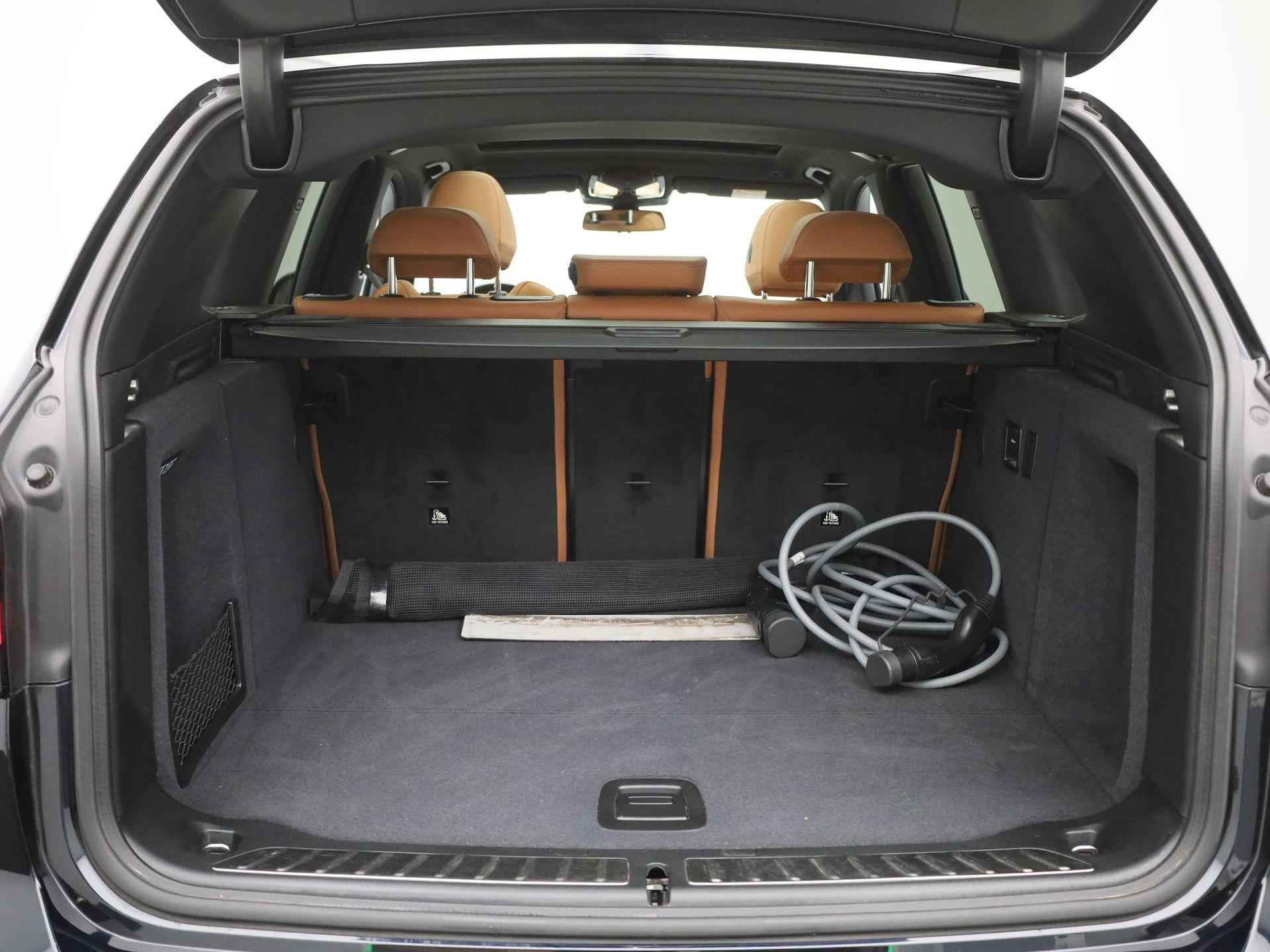 BMW-iX3-image-13