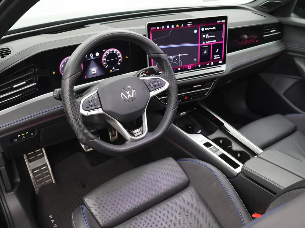 Volkswagen-Passat-image-21