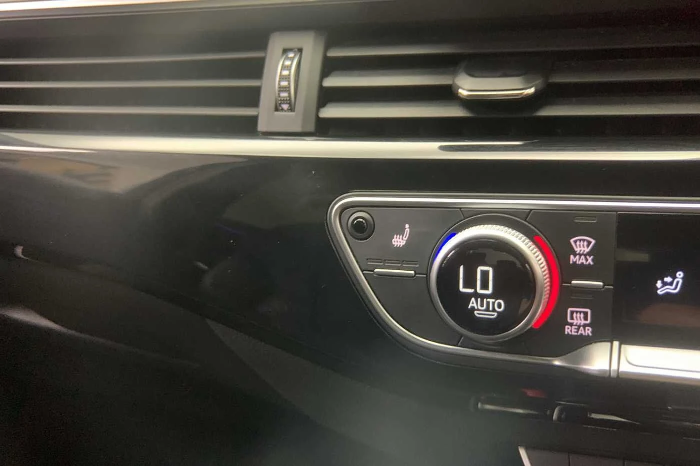 Audi-A4-image-18