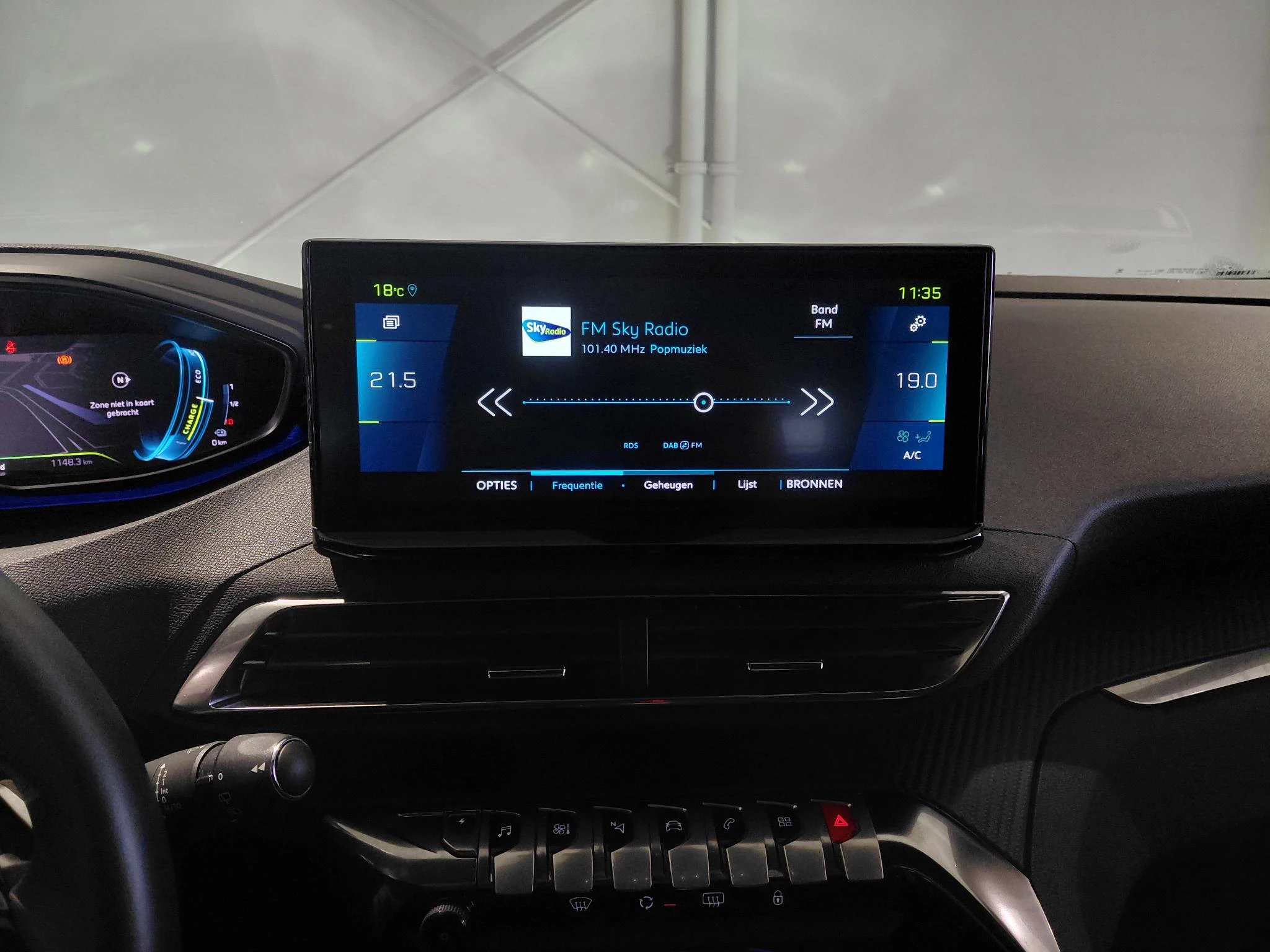 Peugeot 3008 1.6 HYbrid 225 Allure