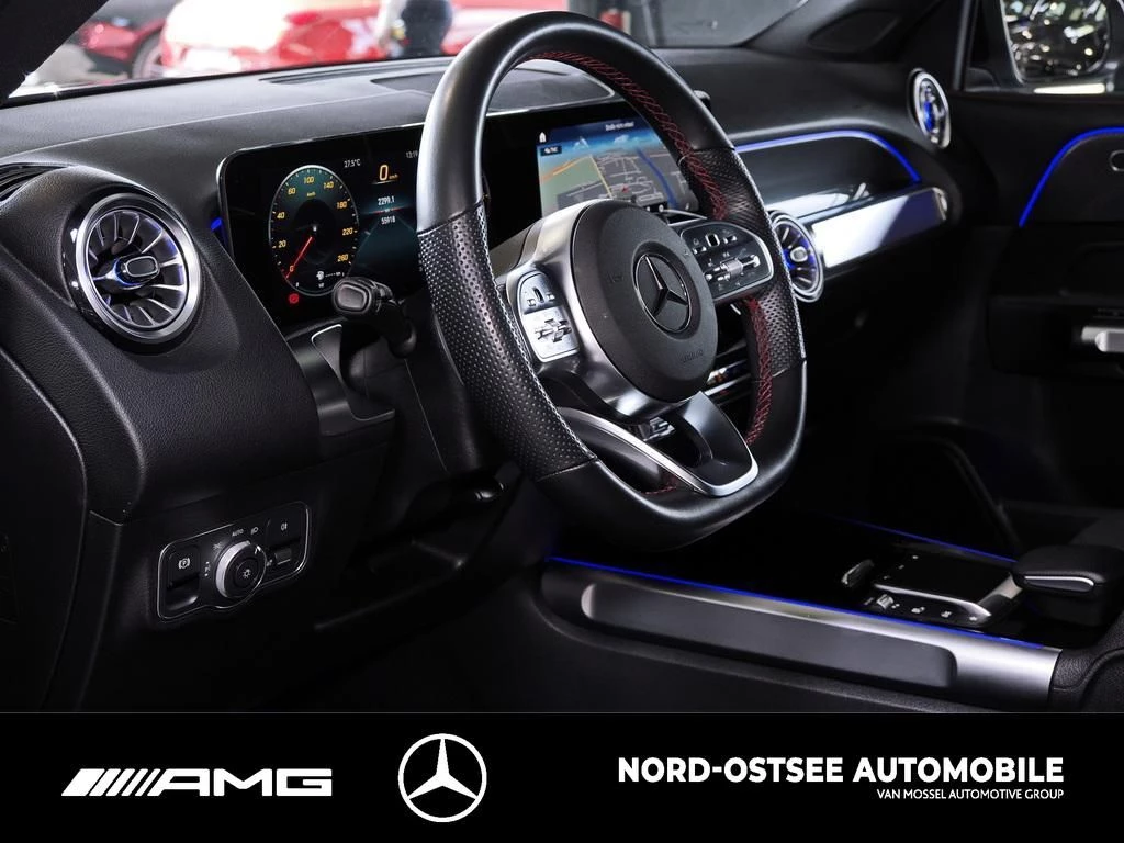 Mercedes-Benz GLB 200 d AMG LED SOUND PARKPAKET NAVI NAVI SHZ AMG Line