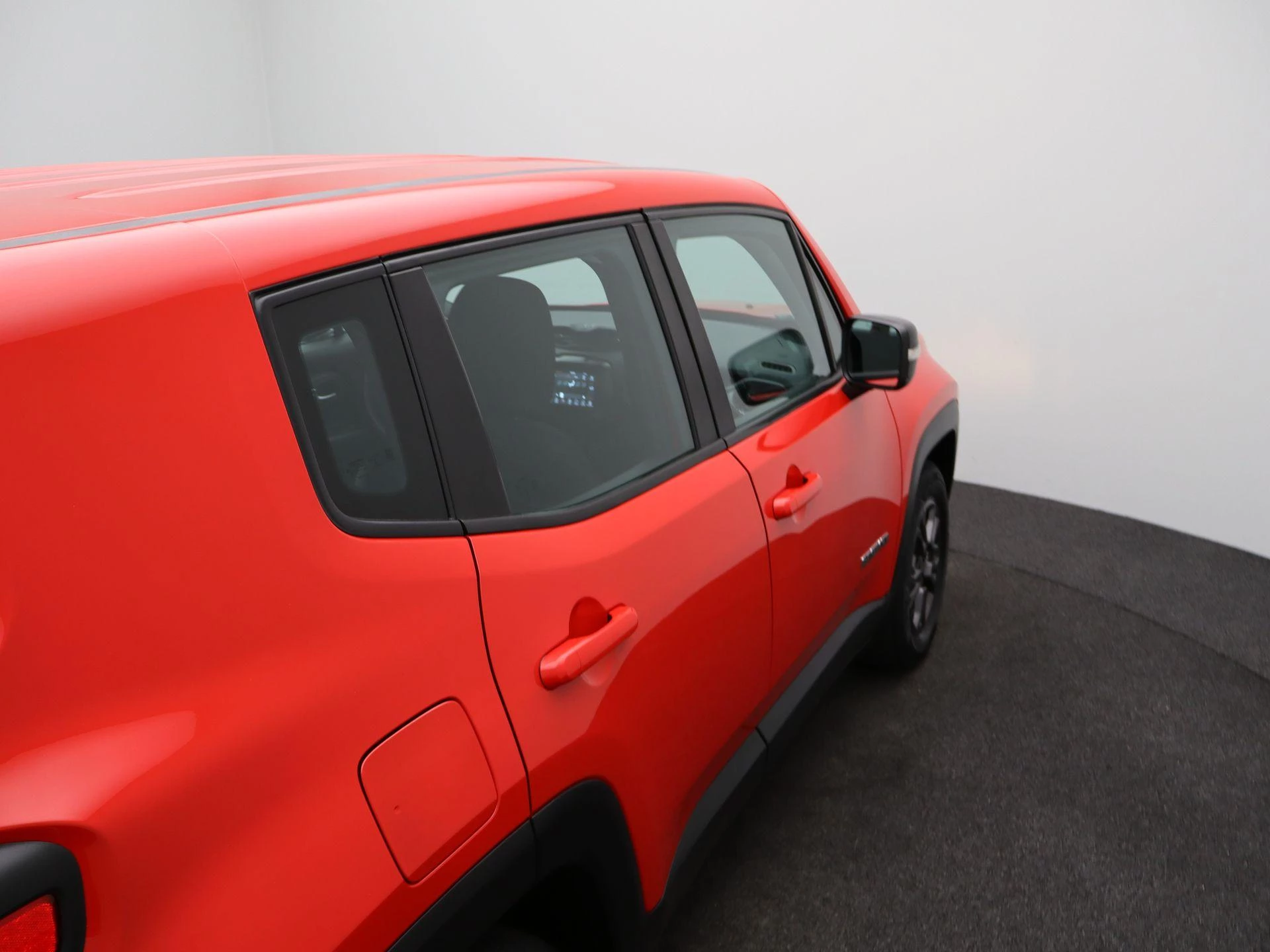 Jeep-Renegade-image-35