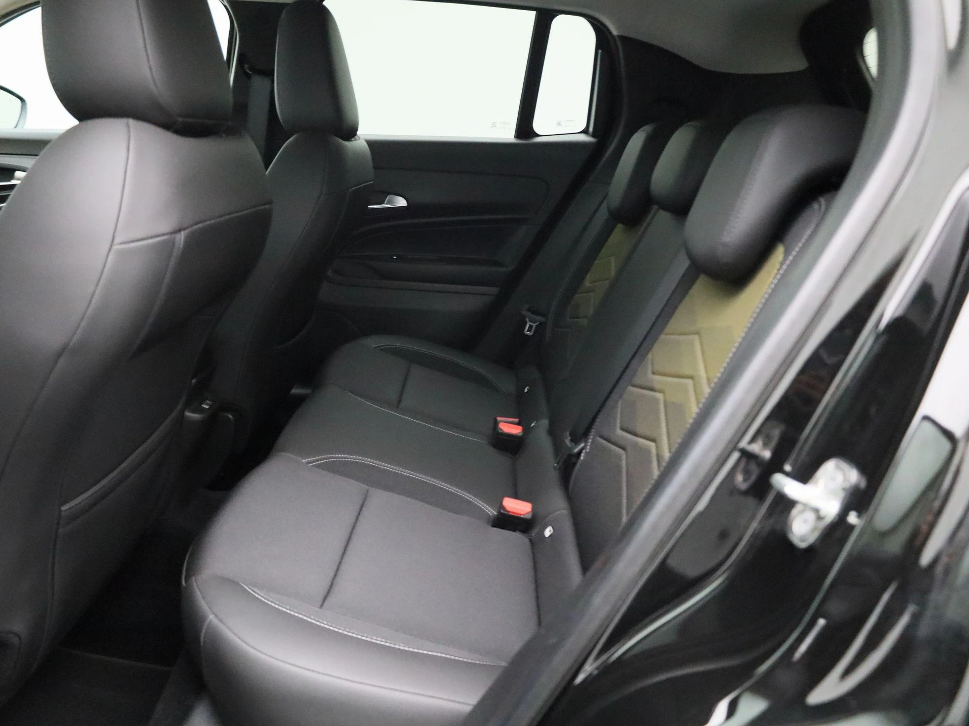 Jeep-Avenger-image-8