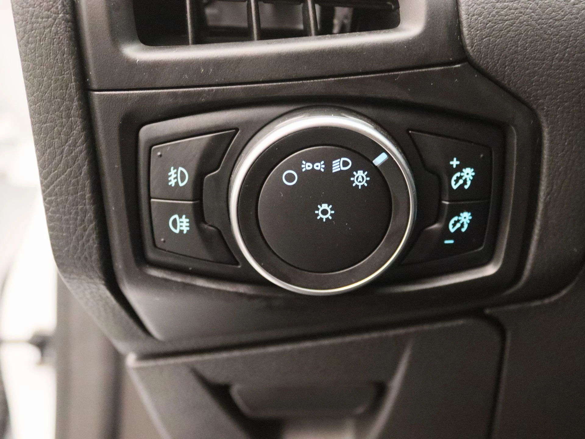 Ford-Focus-image-19