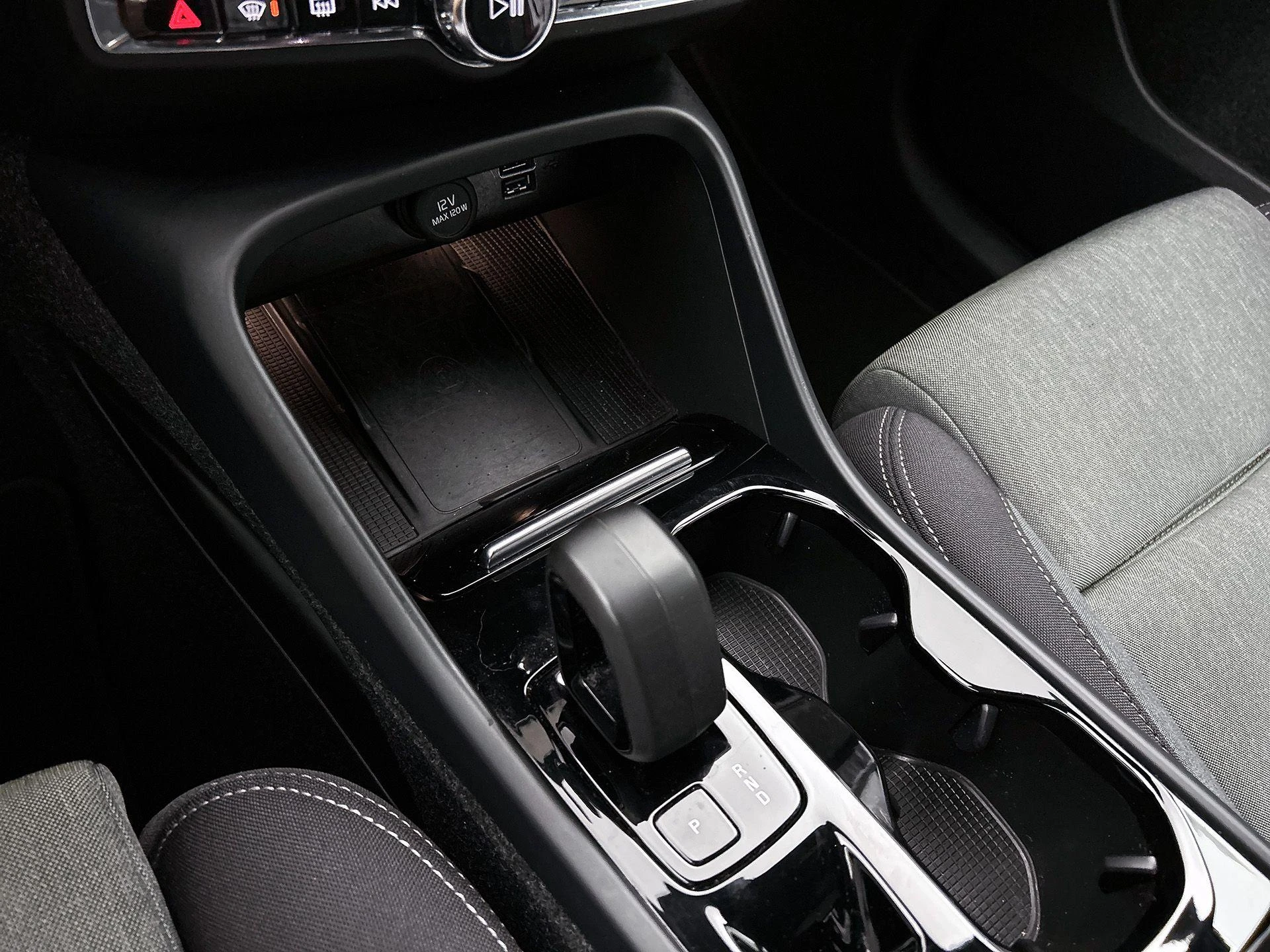 Volvo-XC40-image-11