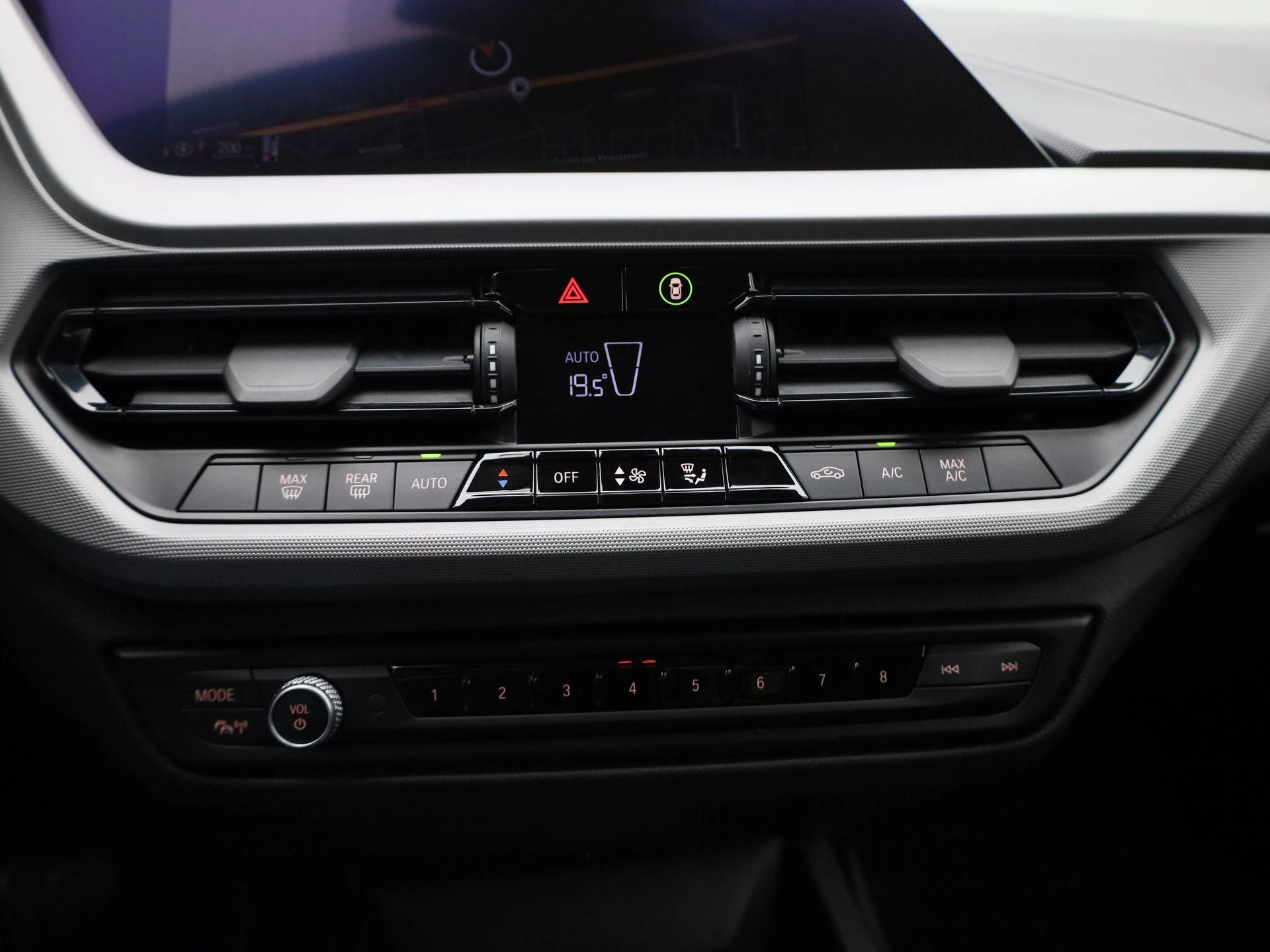 BMW-1 Serie-image-16