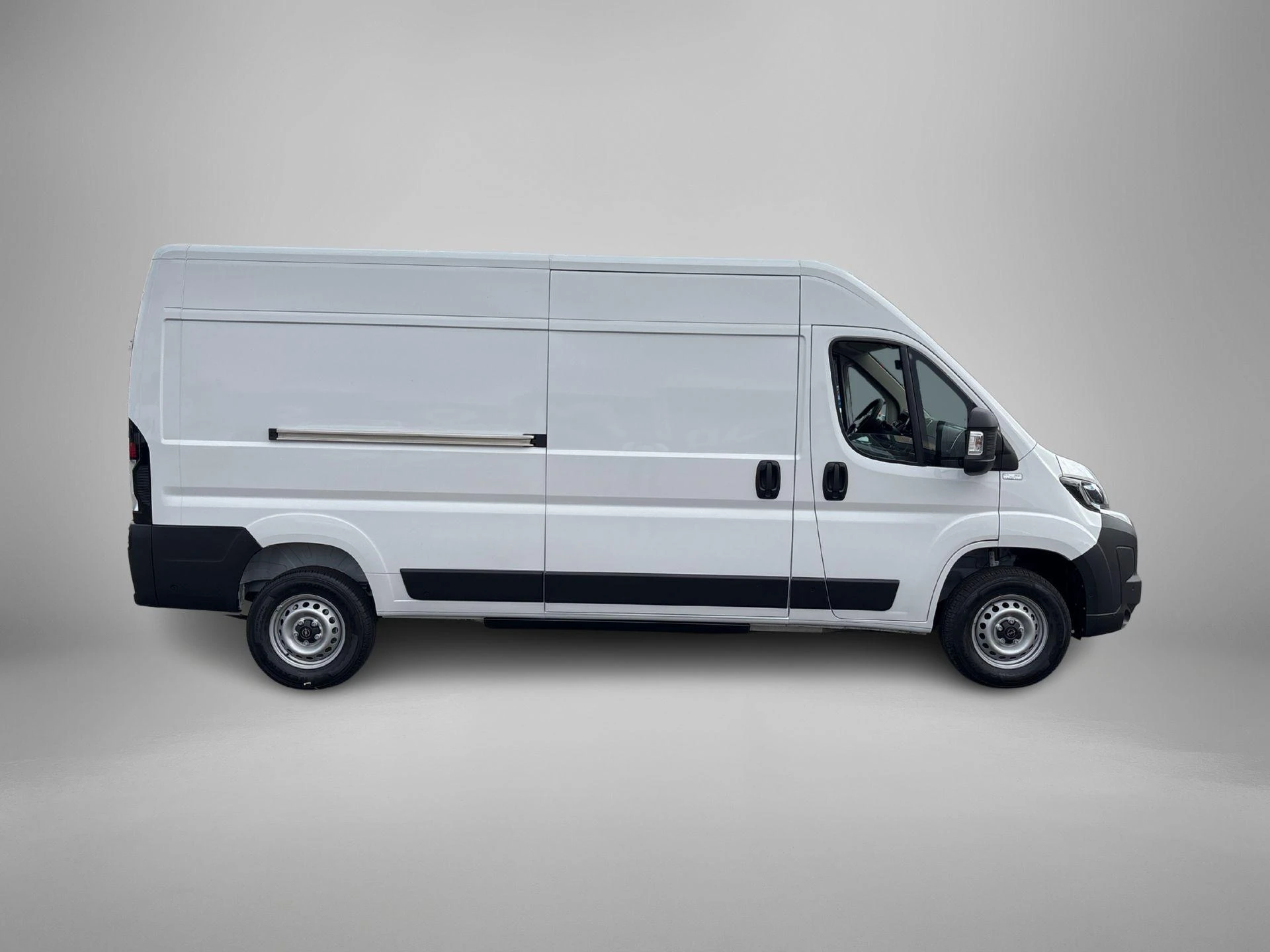 Opel-Movano-e-image-2
