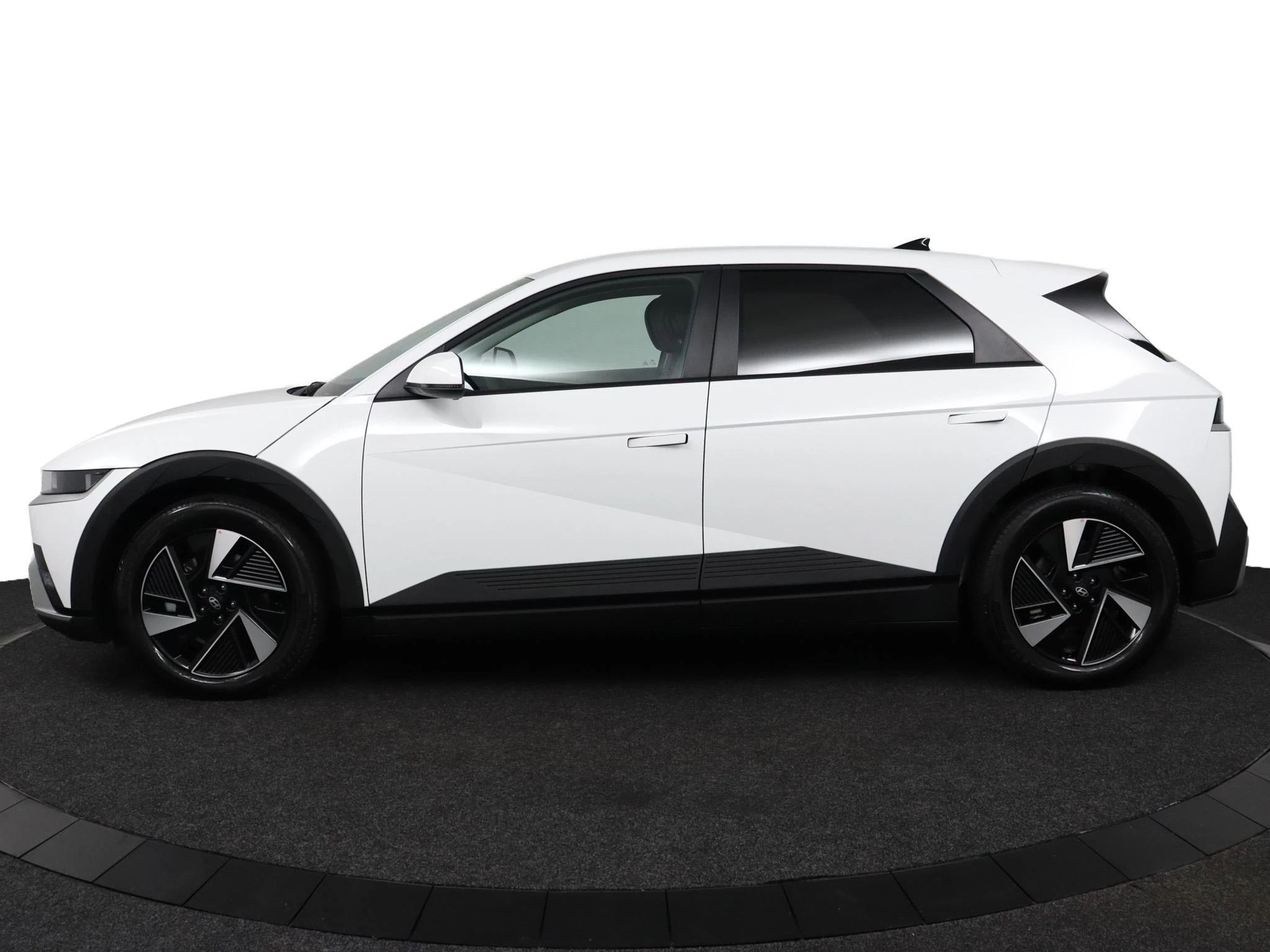 Hyundai IONIQ 5 Standard Range Pure Edition 84 kWh