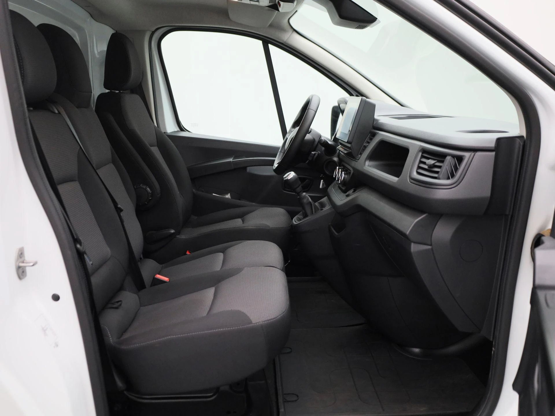 Renault-Trafic-image-13