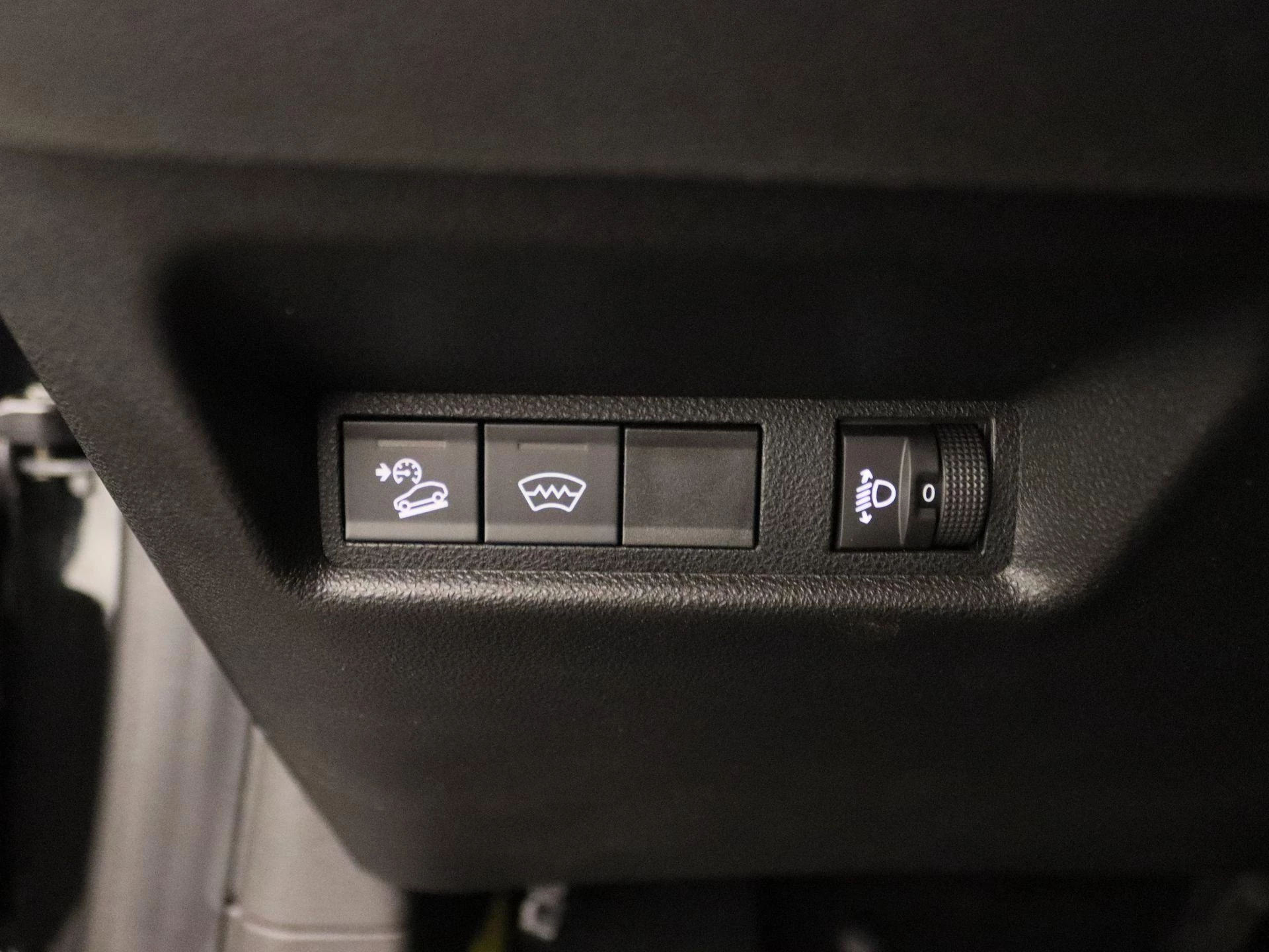 Jeep Avenger 1.2 e-Hybrid Summit