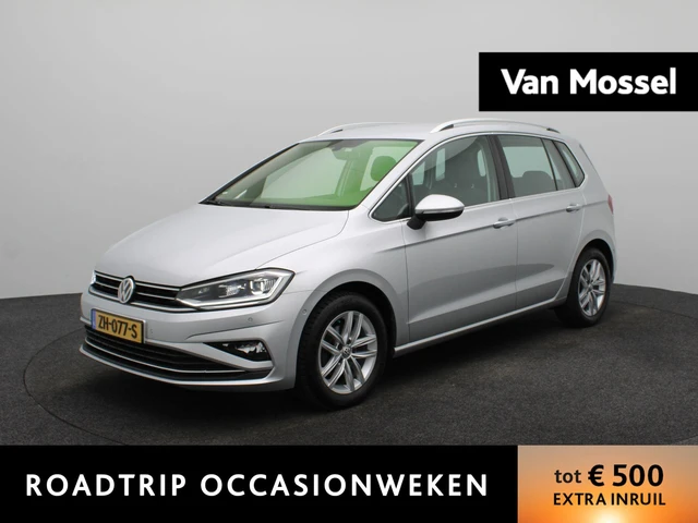 Volkswagen Golf SportsVan