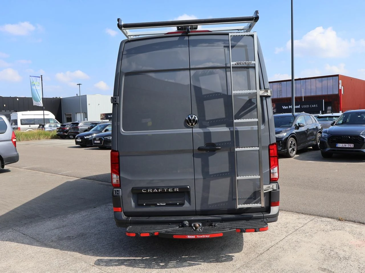 Volkswagen-Crafter-image-9