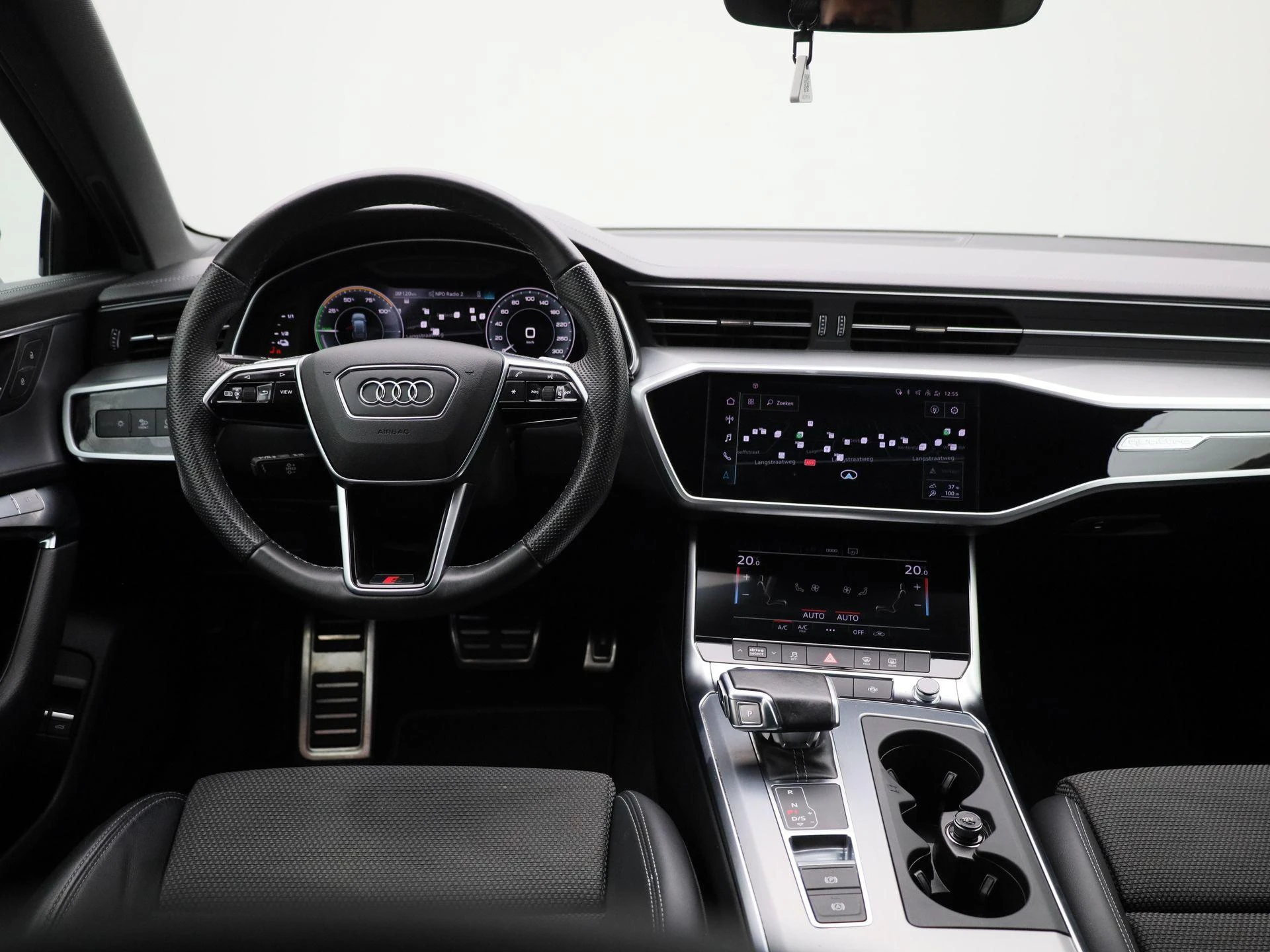 Audi-A6-image-7
