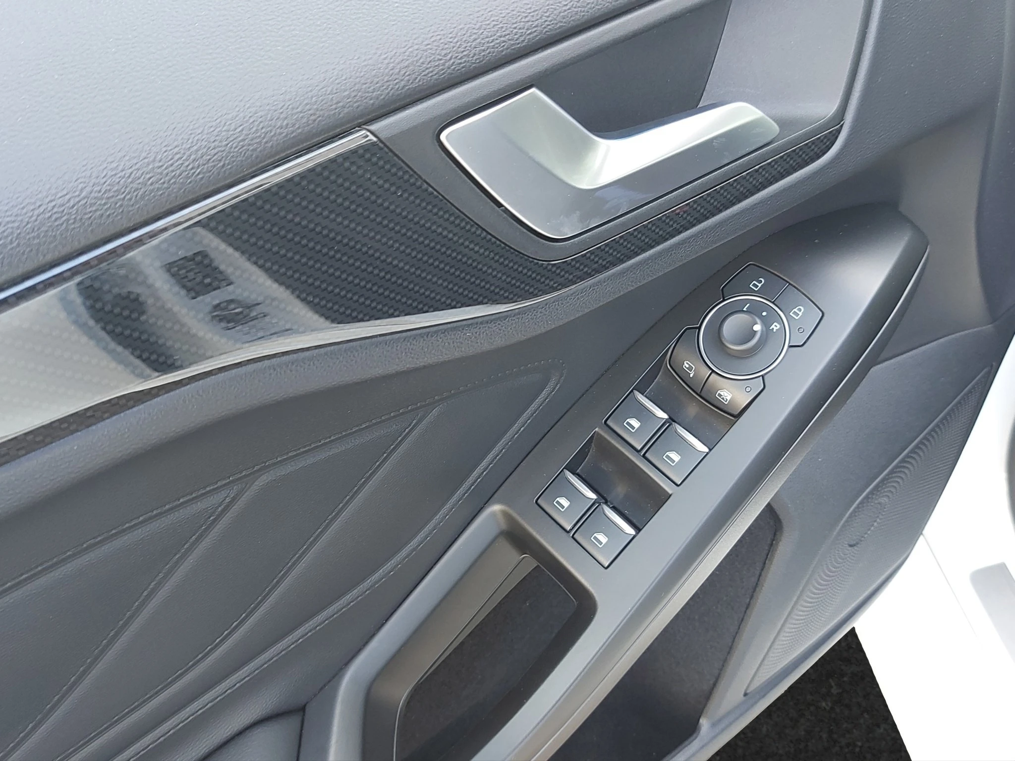 Ford-Focus-image-16