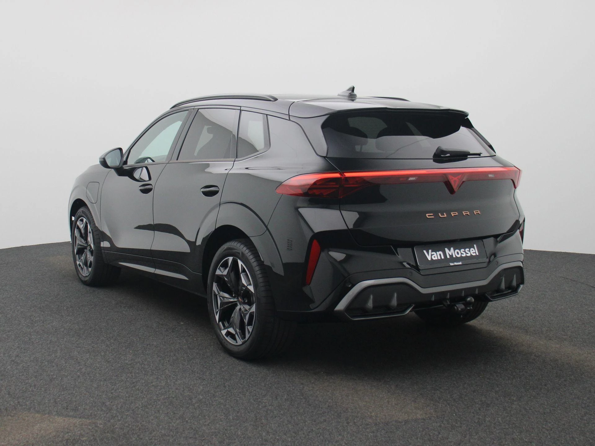 CUPRA Terramar 1.5 TSI e-Hybrid Business