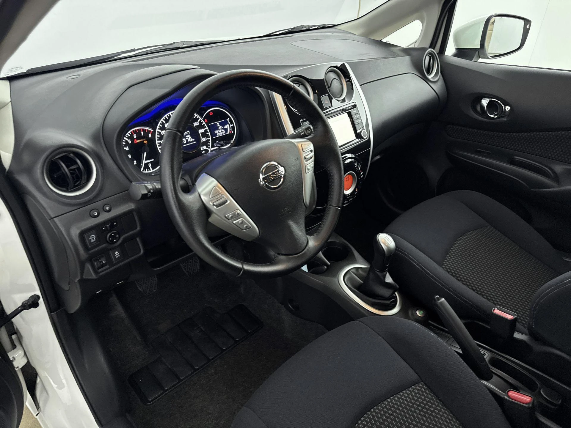 Nissan-Note-image-8