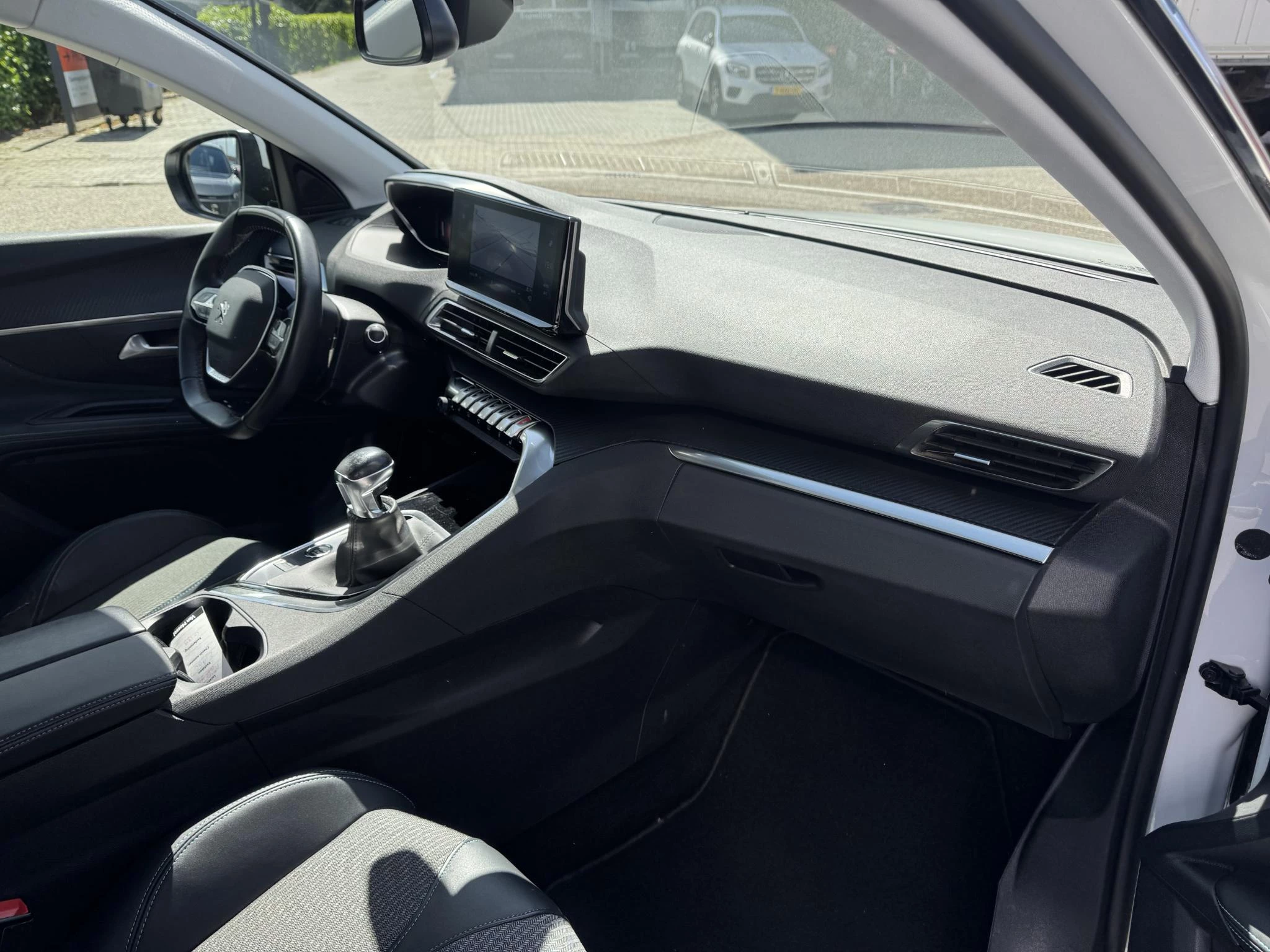 Peugeot 3008 PureTech 130 Allure
