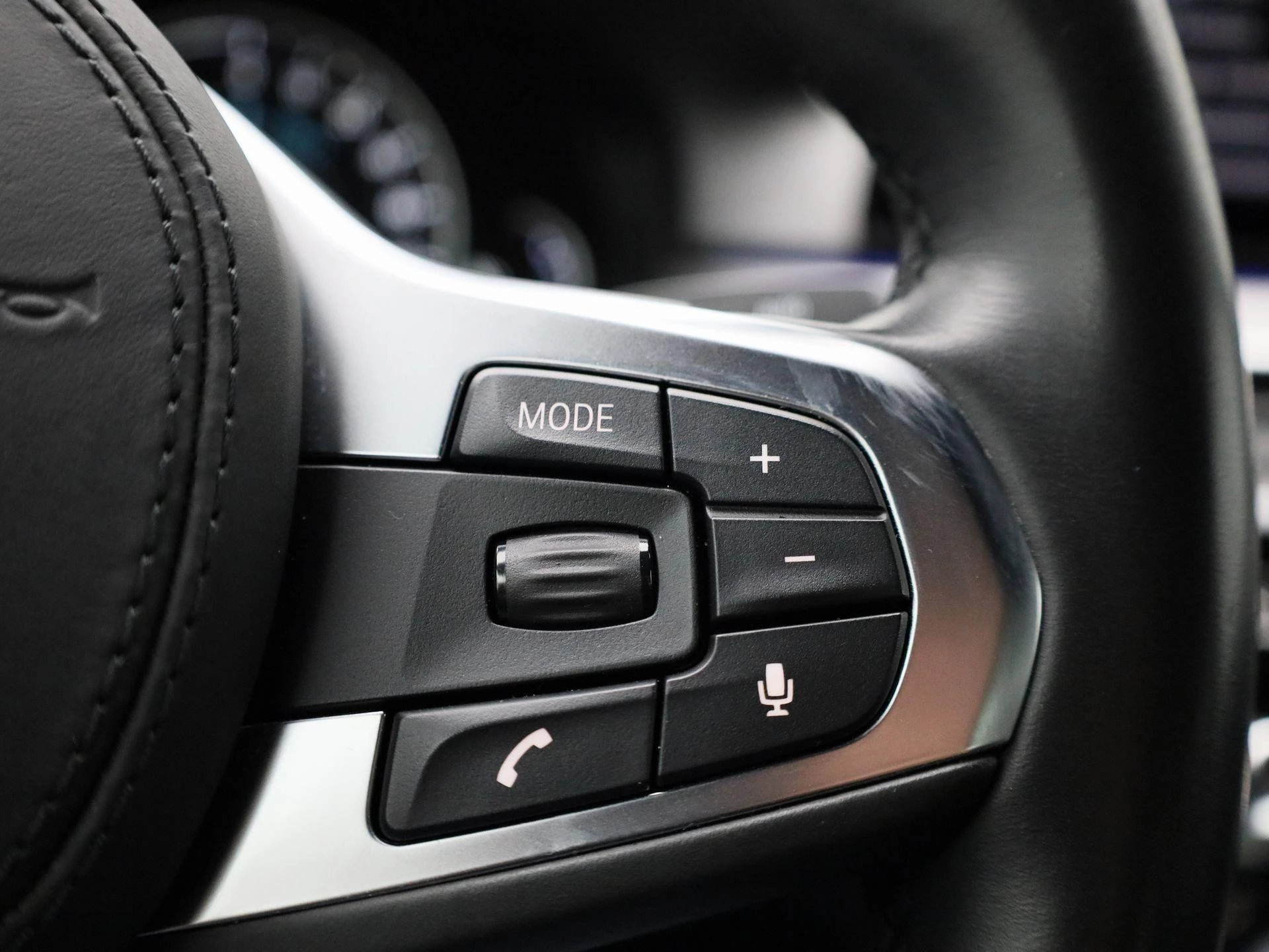 BMW-5 Serie-image-25