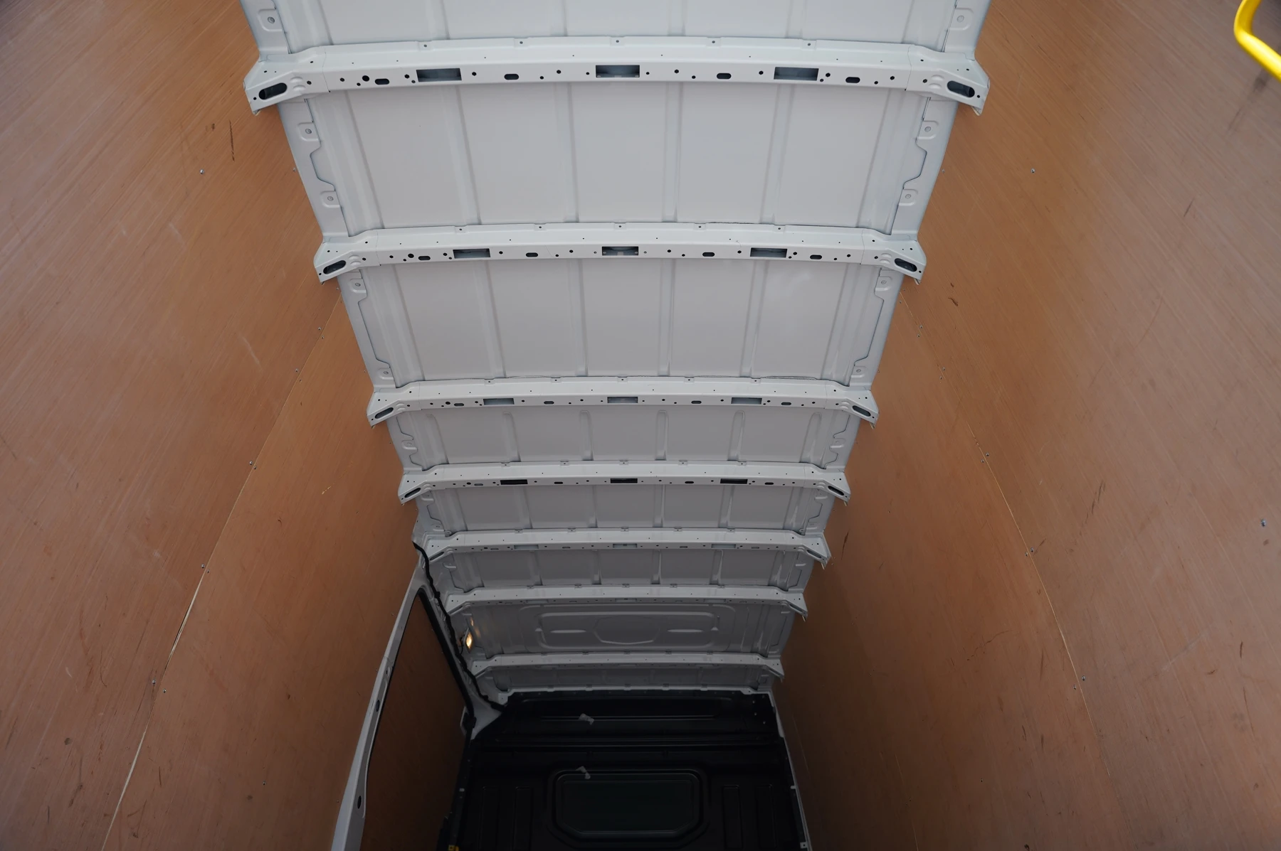 Volkswagen-Crafter-image-26