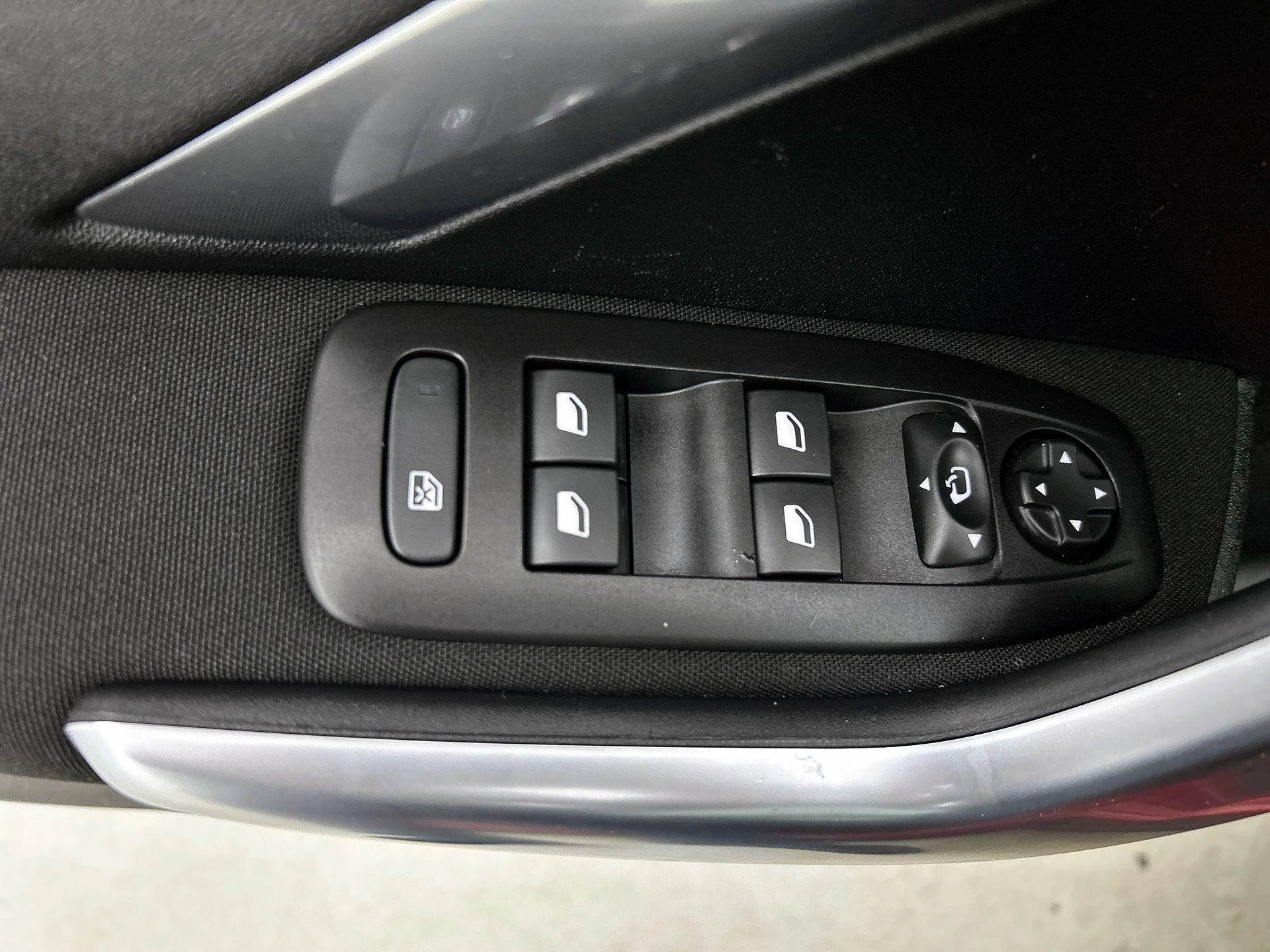 Peugeot-2008-image-31