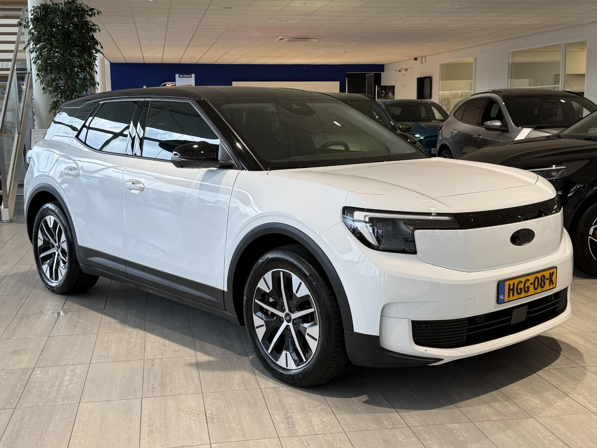 Ford Explorer Extended Range RWD 77 kWh