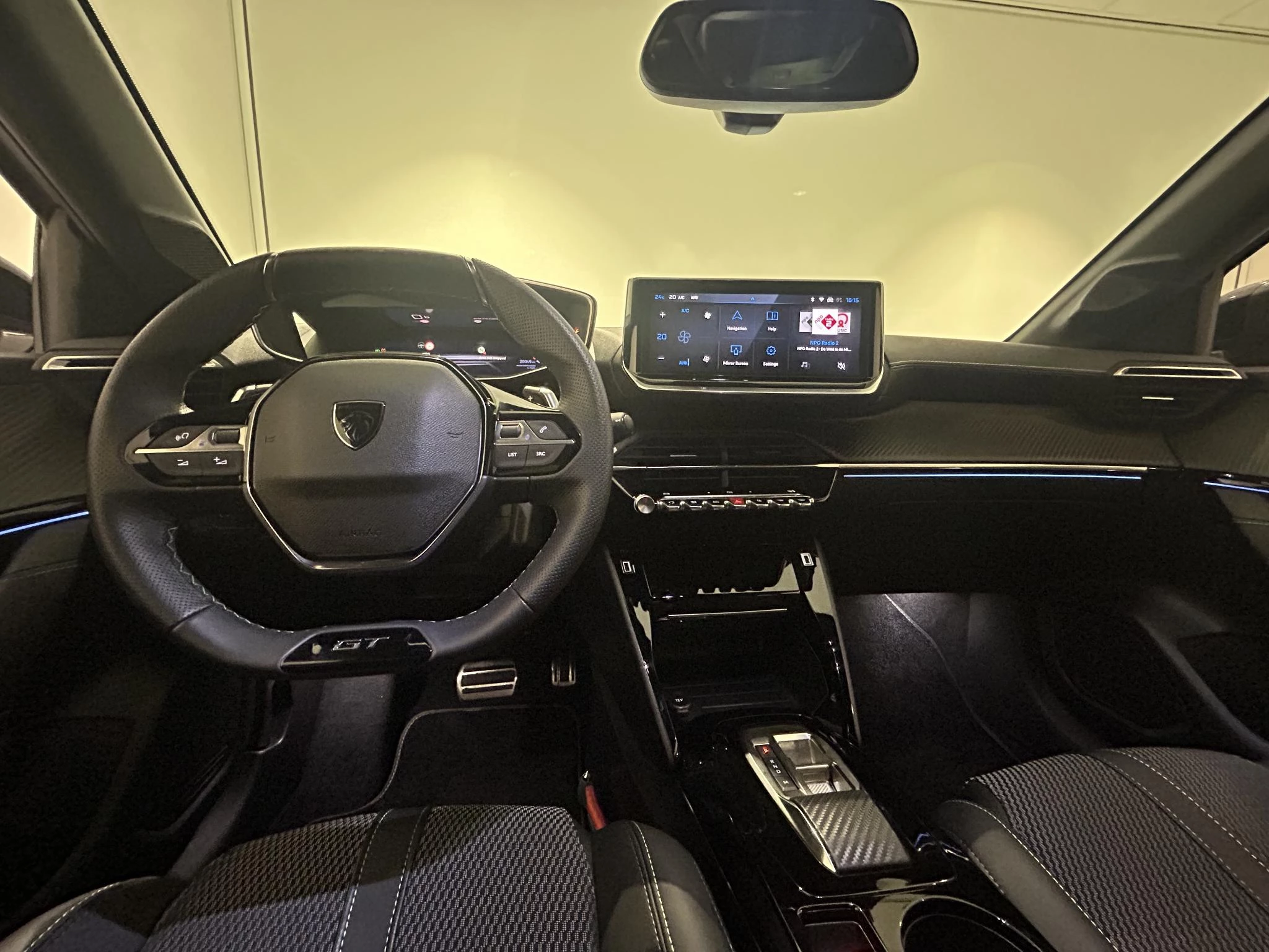 Peugeot-208-image-17