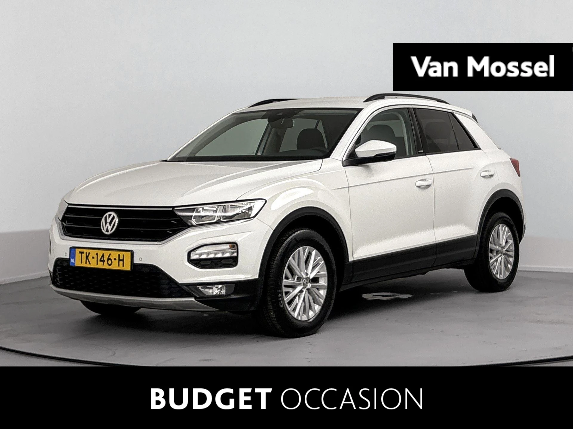 Volkswagen-T-Roc-image-0