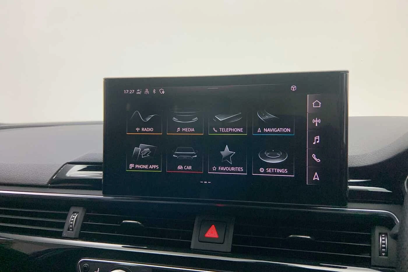 Audi-A4-image-16