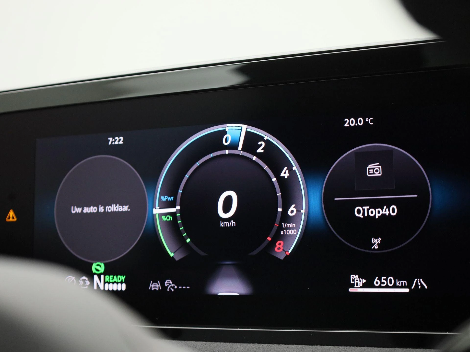 Volkswagen-Tiguan-image-32