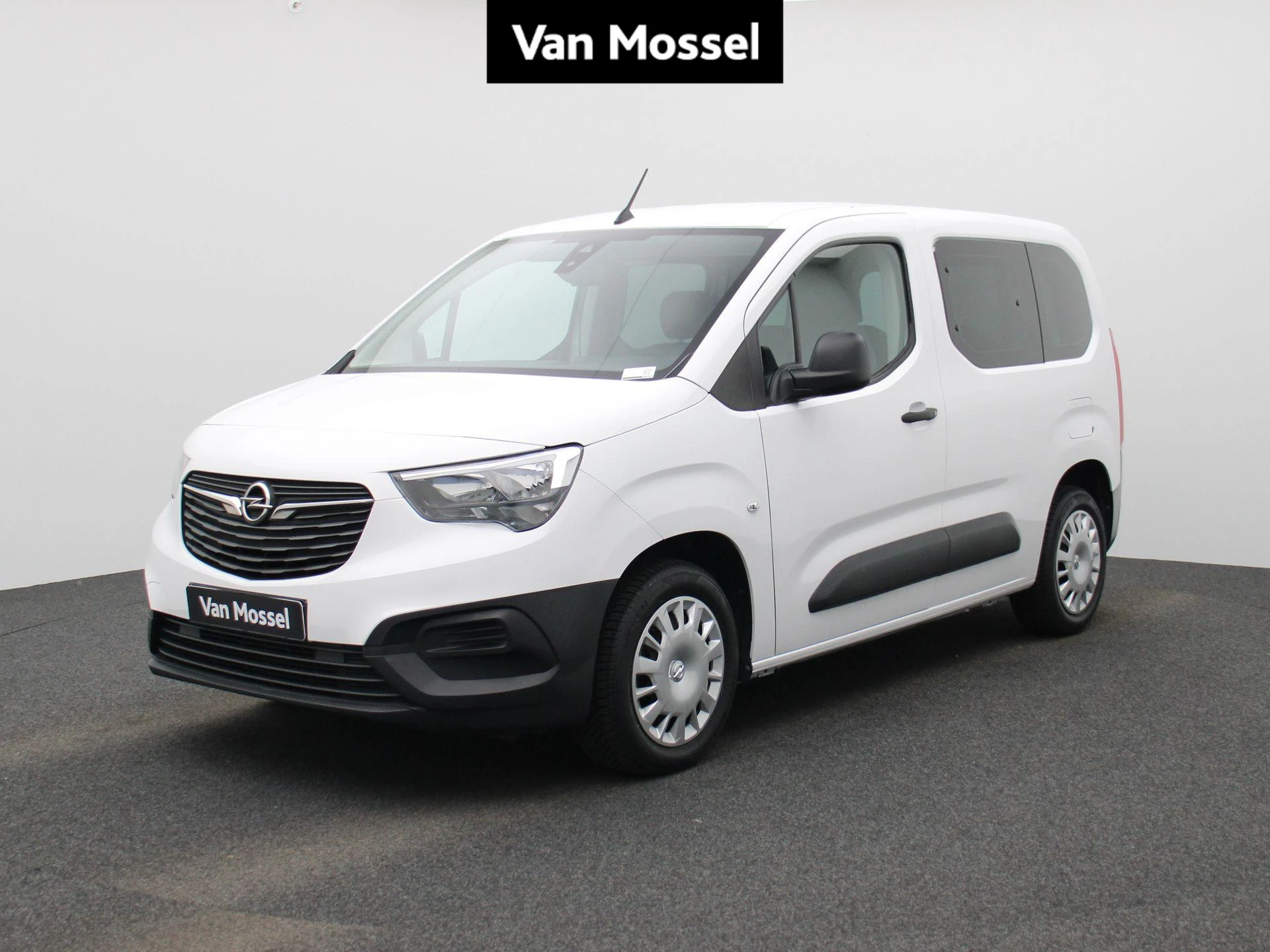 Opel-Combo Life-image-0