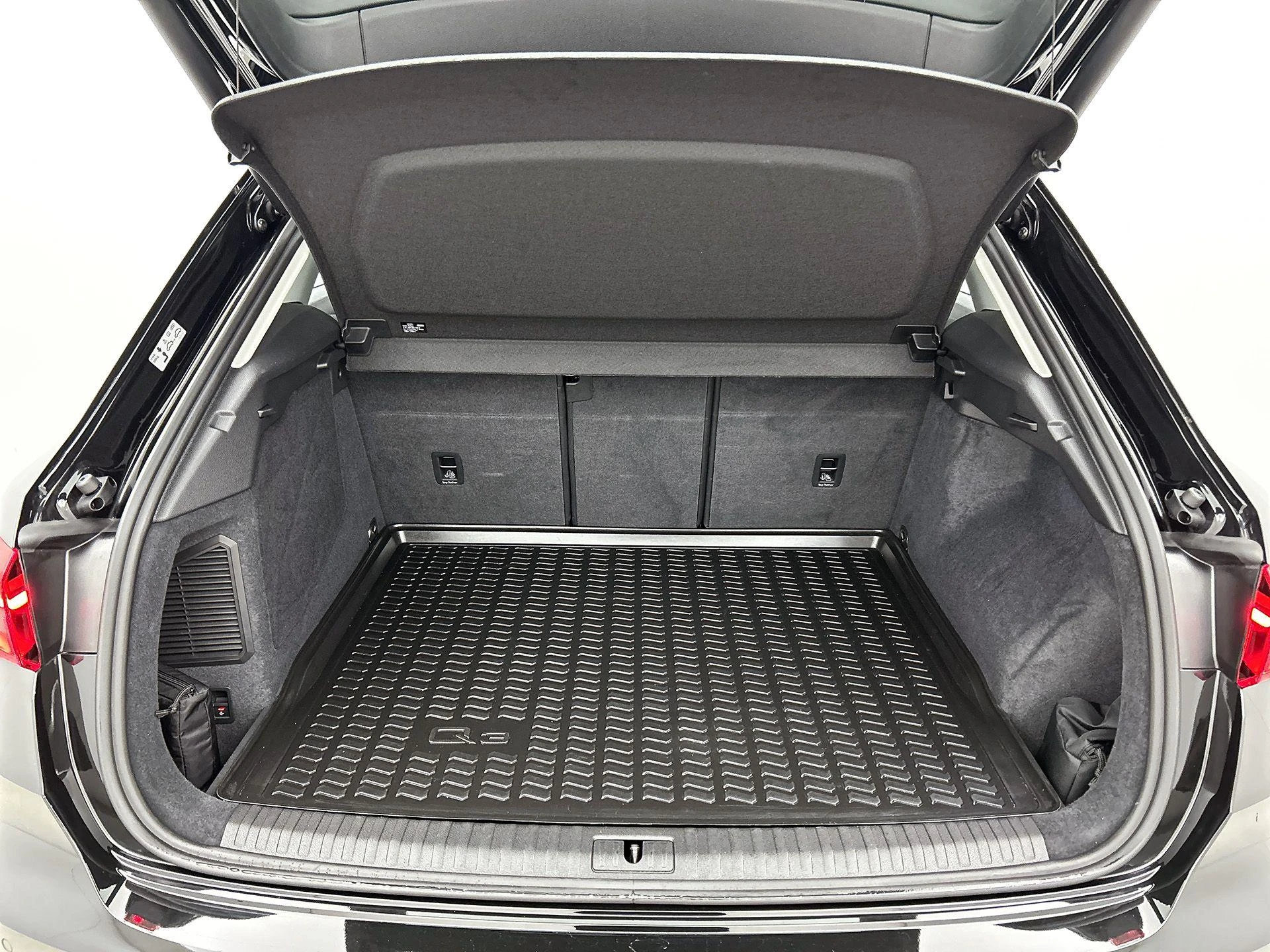 Audi-Q3-image-20