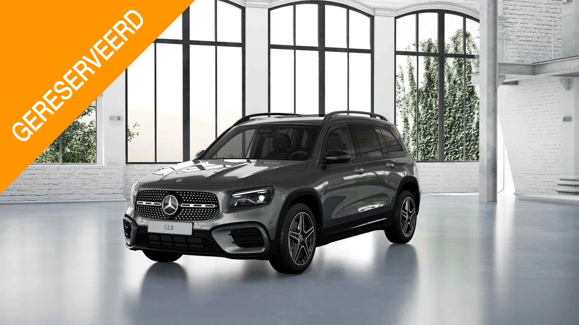 Mercedes-Benz-GLB-image-0