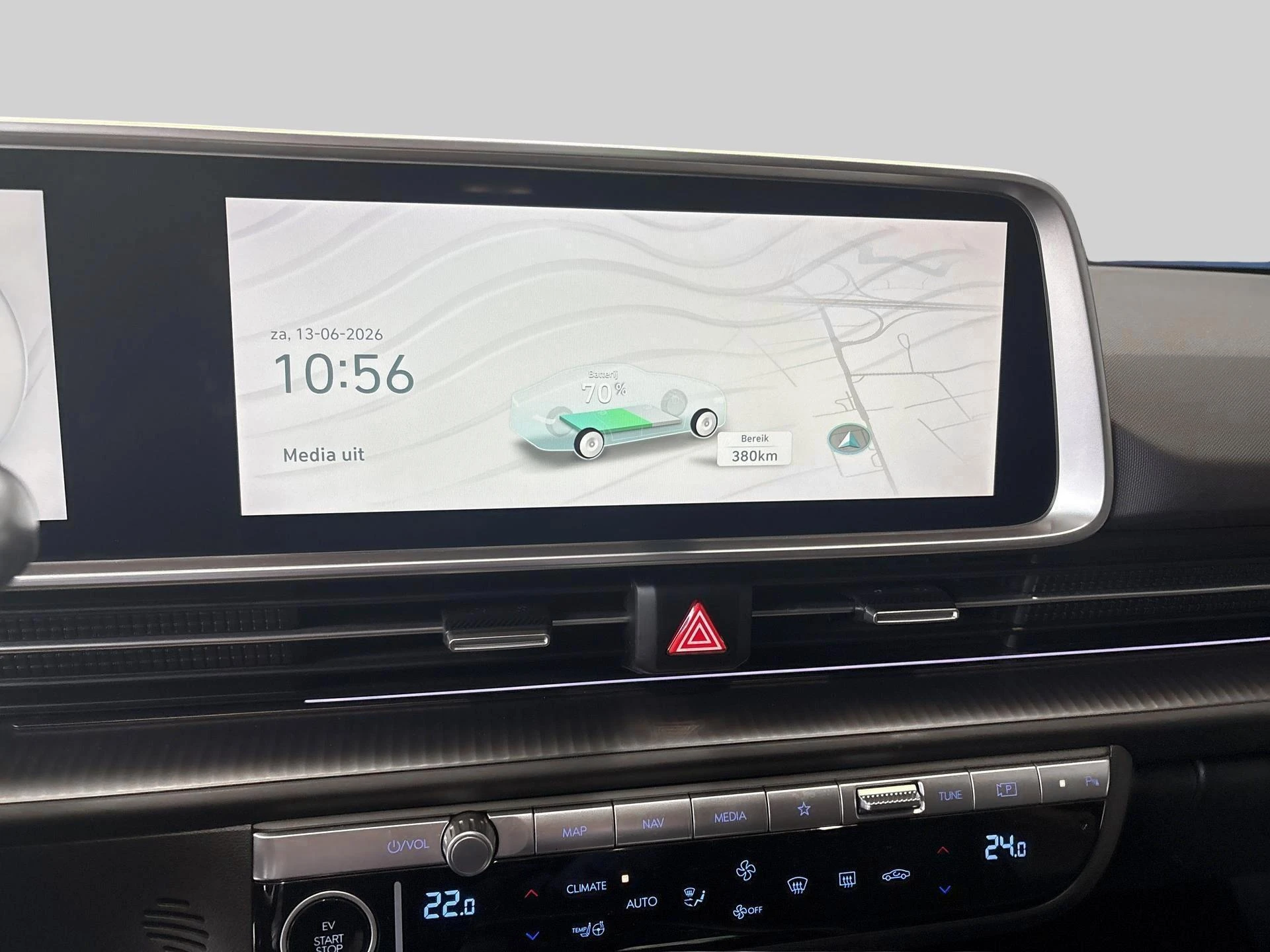Hyundai-IONIQ 6-image-10