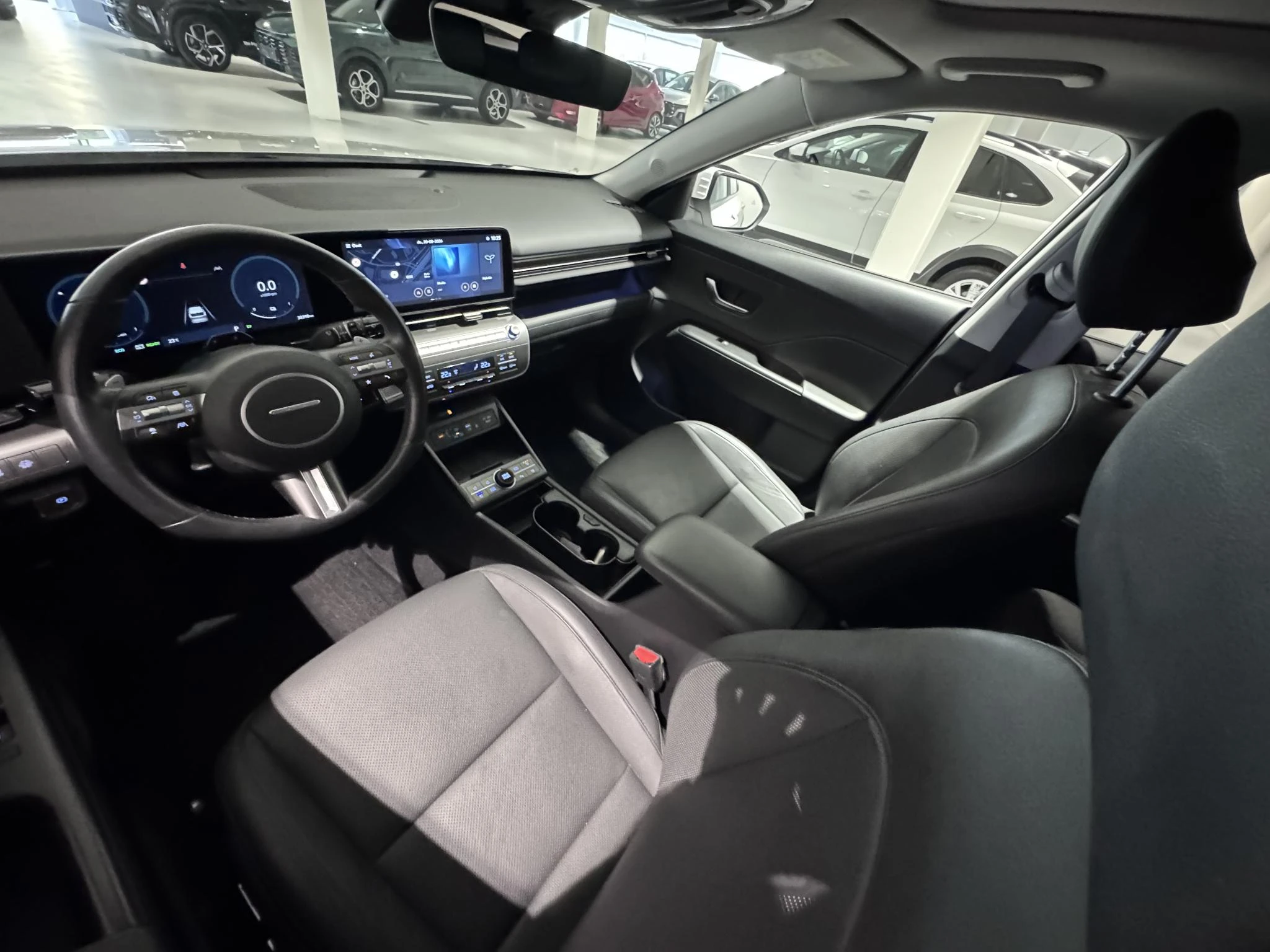 Hyundai-Kona-image-13