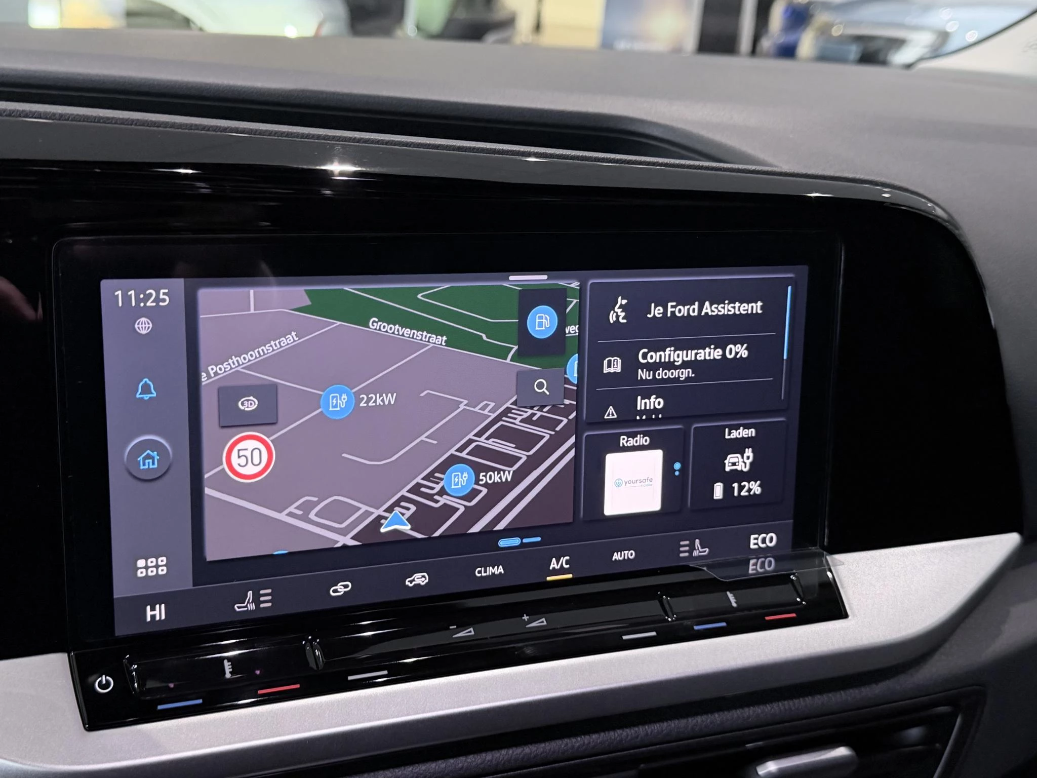 Ford-Transit Connect-image-12